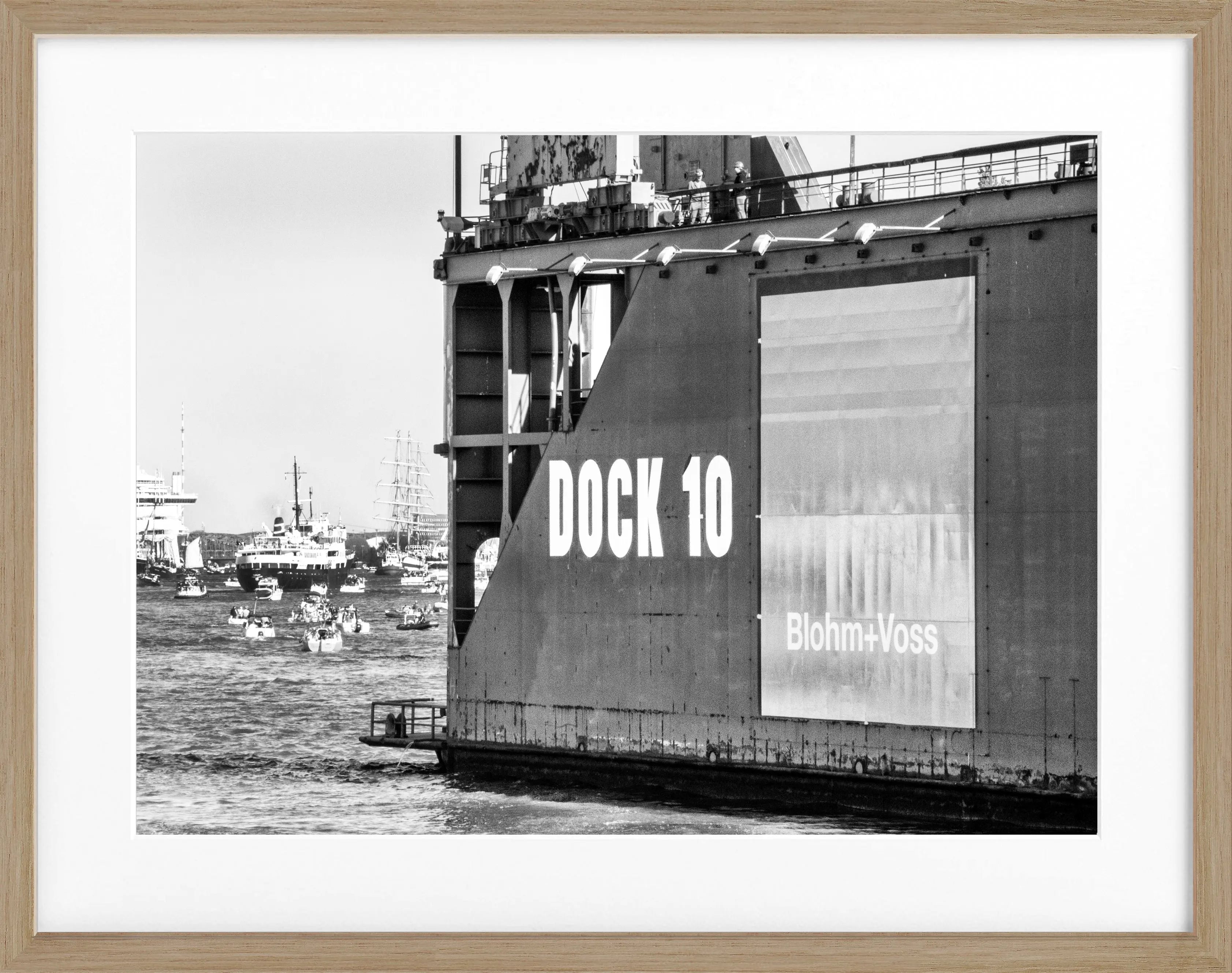 Poster mit Rahmen Hamburg Hafen ’Dock 10’ HH27 - Wandbilder