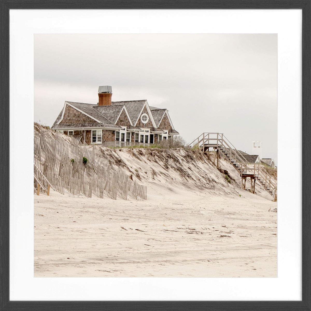 Poster mit Rahmen Hamptons Long Island ’Beach House’ HM34Q by Cosman-Photocollection