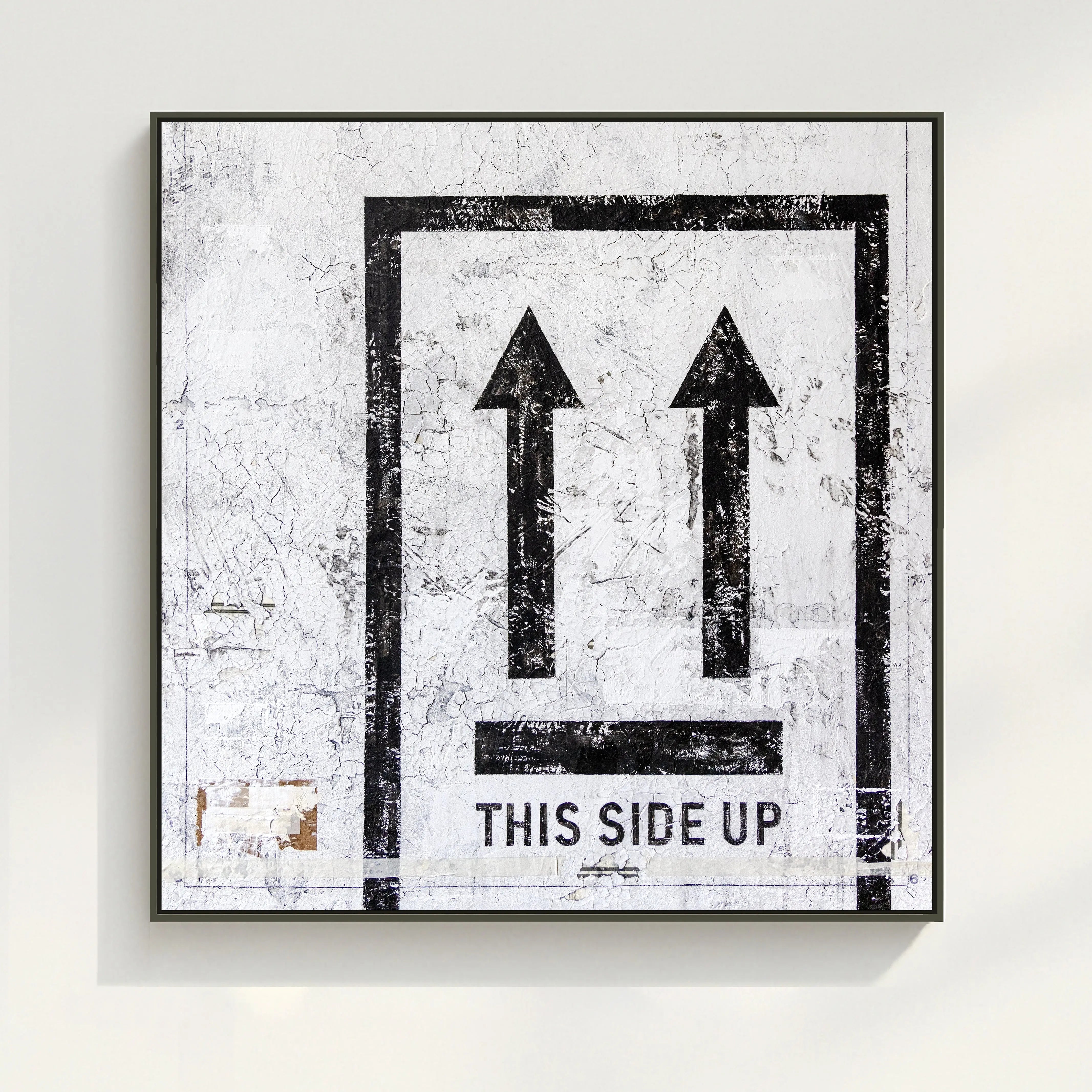 Wandbild GM90Q ’This side Up’ - Druck auf Leinwand mit Schattenfuge by Cosman-Photocollection
