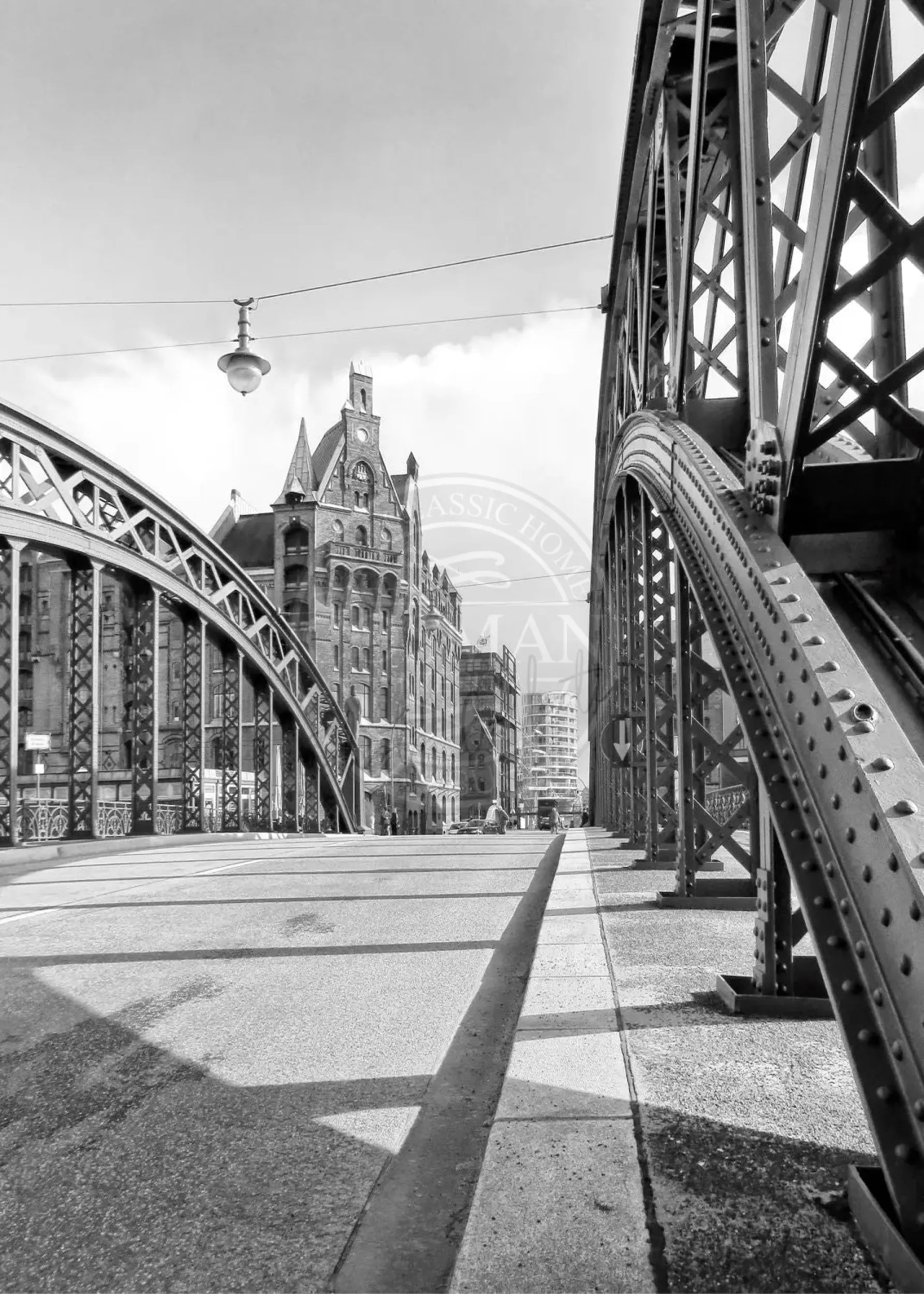 Schwarz-weiß Poster der Hamburger Speicherstadt von Cosman-Photocollection, A4-Format, mit weißem Rand