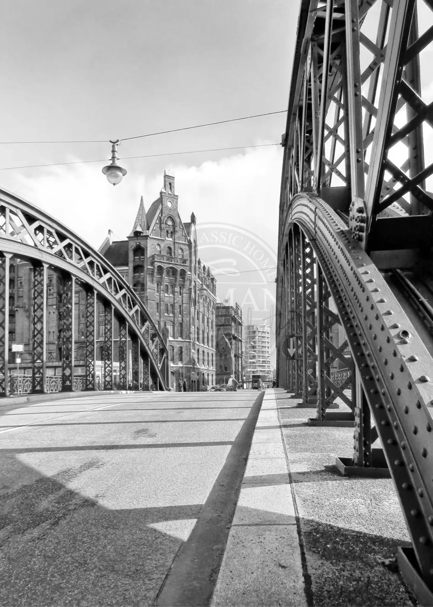 Schwarz-weiß Poster der Hamburger Speicherstadt von Cosman-Photocollection, A4-Format, mit weißem Rand