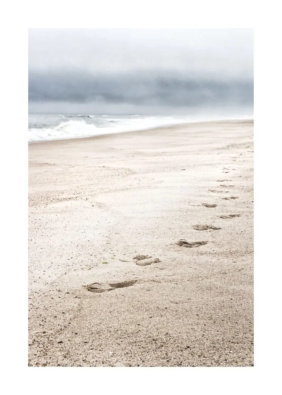 Schwarz-weiß Poster von Hamptons Long Island Beach mit weißem Rand, von Cosman-Photocollection, A4 Größe, 21x29,7 cm