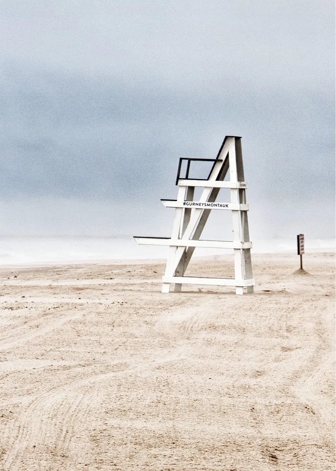 Schwarz-weiß Poster Hamptons Long Island Beach von Cosman-Photocollection, A4-Format, mit weißem Rand, 21x29,7 cm