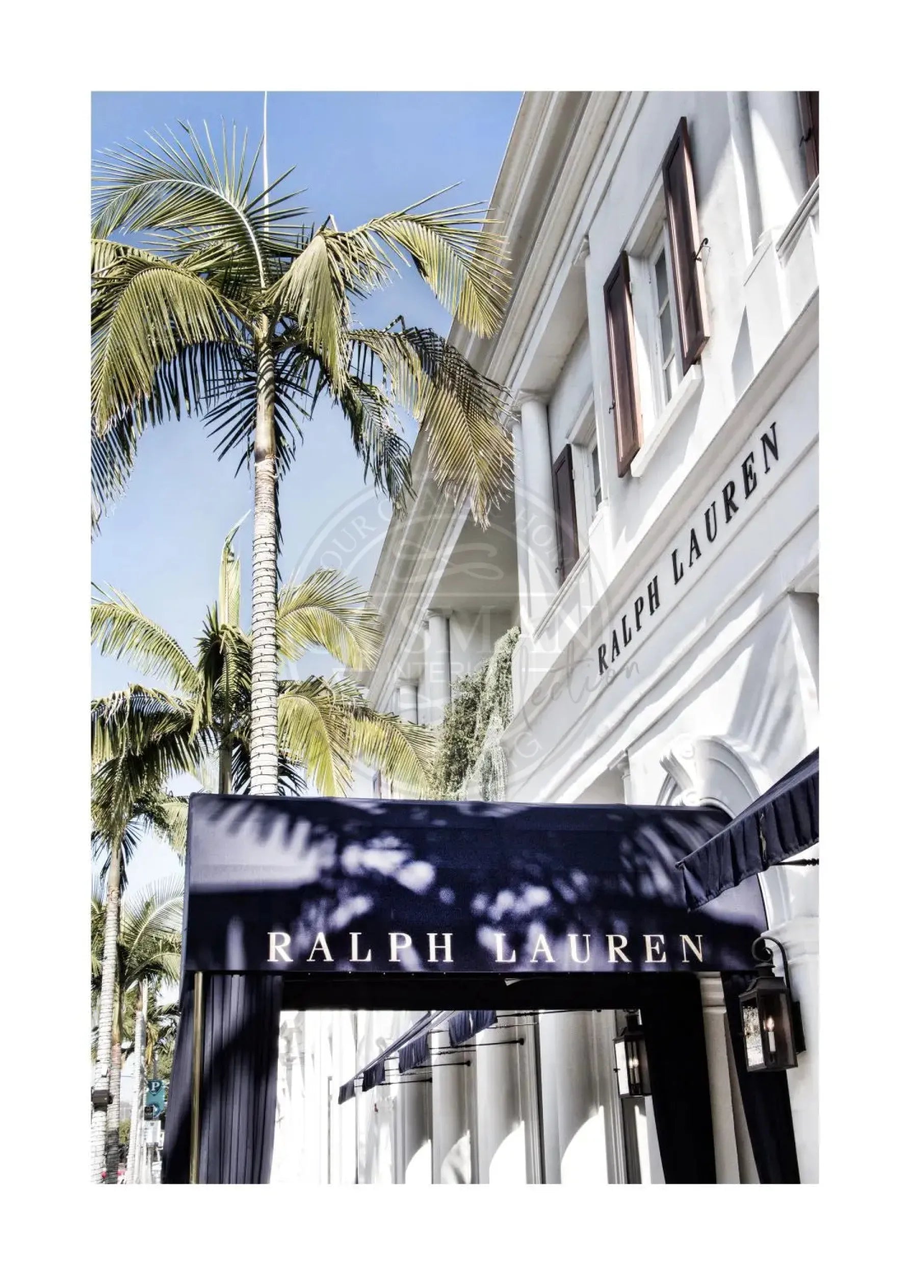 Schwarz-weiß Poster von Beverly Hills, Kalifornien mit Ralph Lauren Branding, 21x29,7 cm, von Cosman-Photocollection.