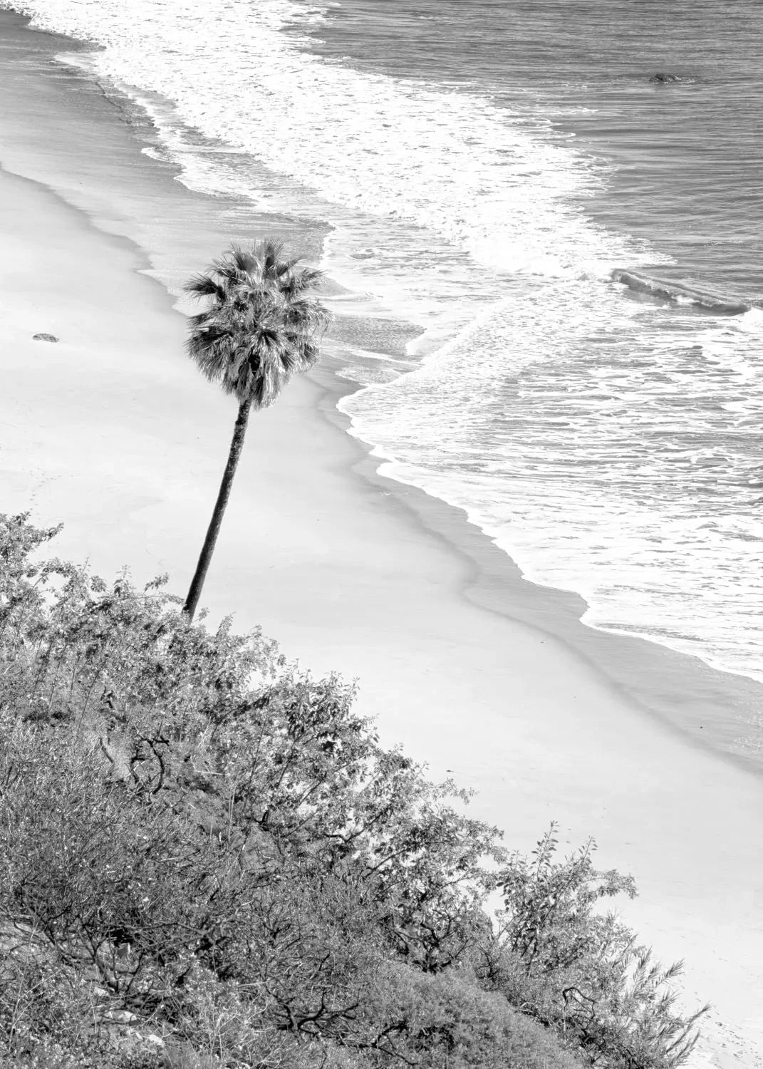 Schwarz-weiß Poster von Malibu, Kalifornien, im A4-Format von Cosman-Photocollection mit weißem Rand, Wanddekoration