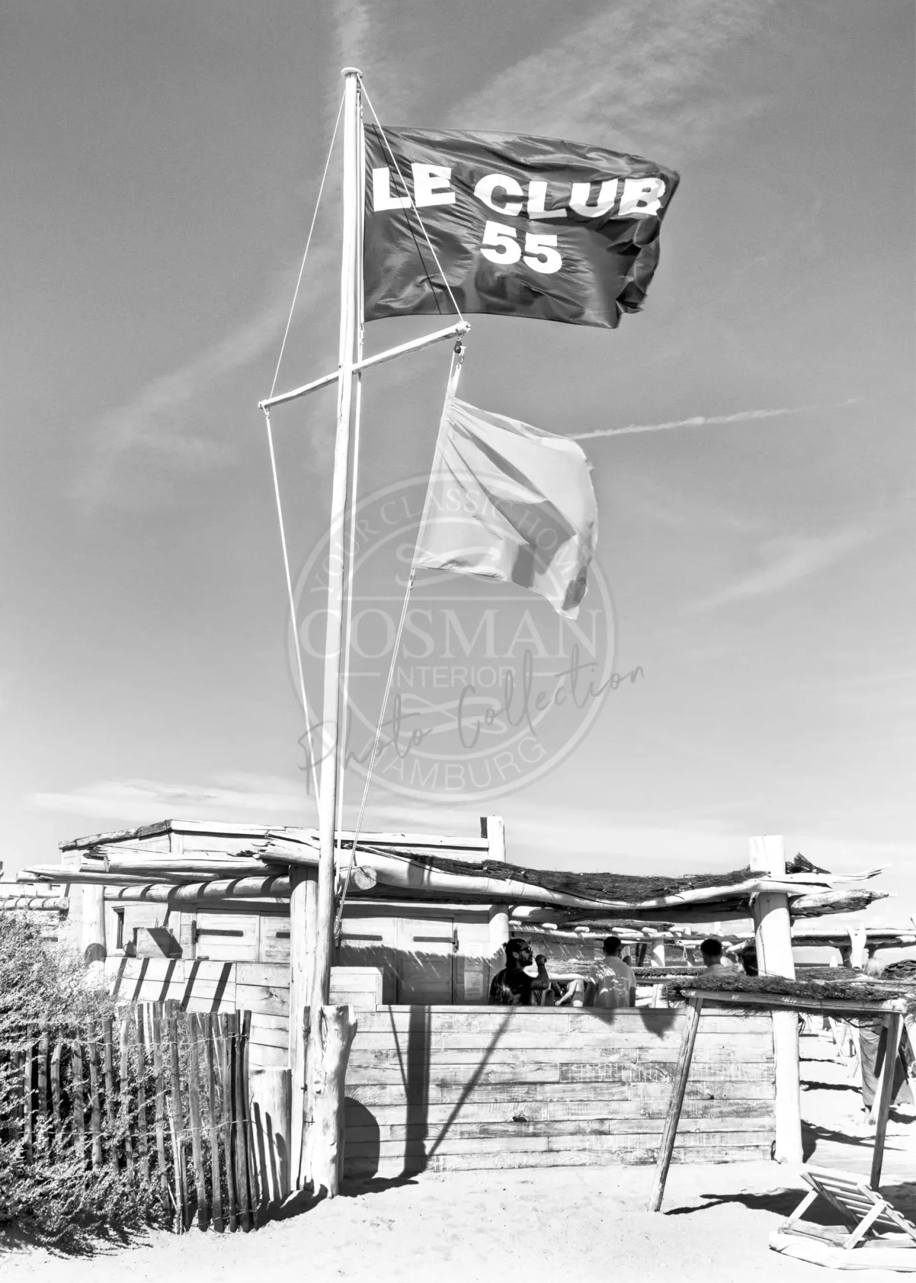 Schwarz-weiß Poster von Saint Tropez „Le Club 55“, Cosman-Photocollection, A4-Format, mit weißem Rand, kunstvoller Druck.