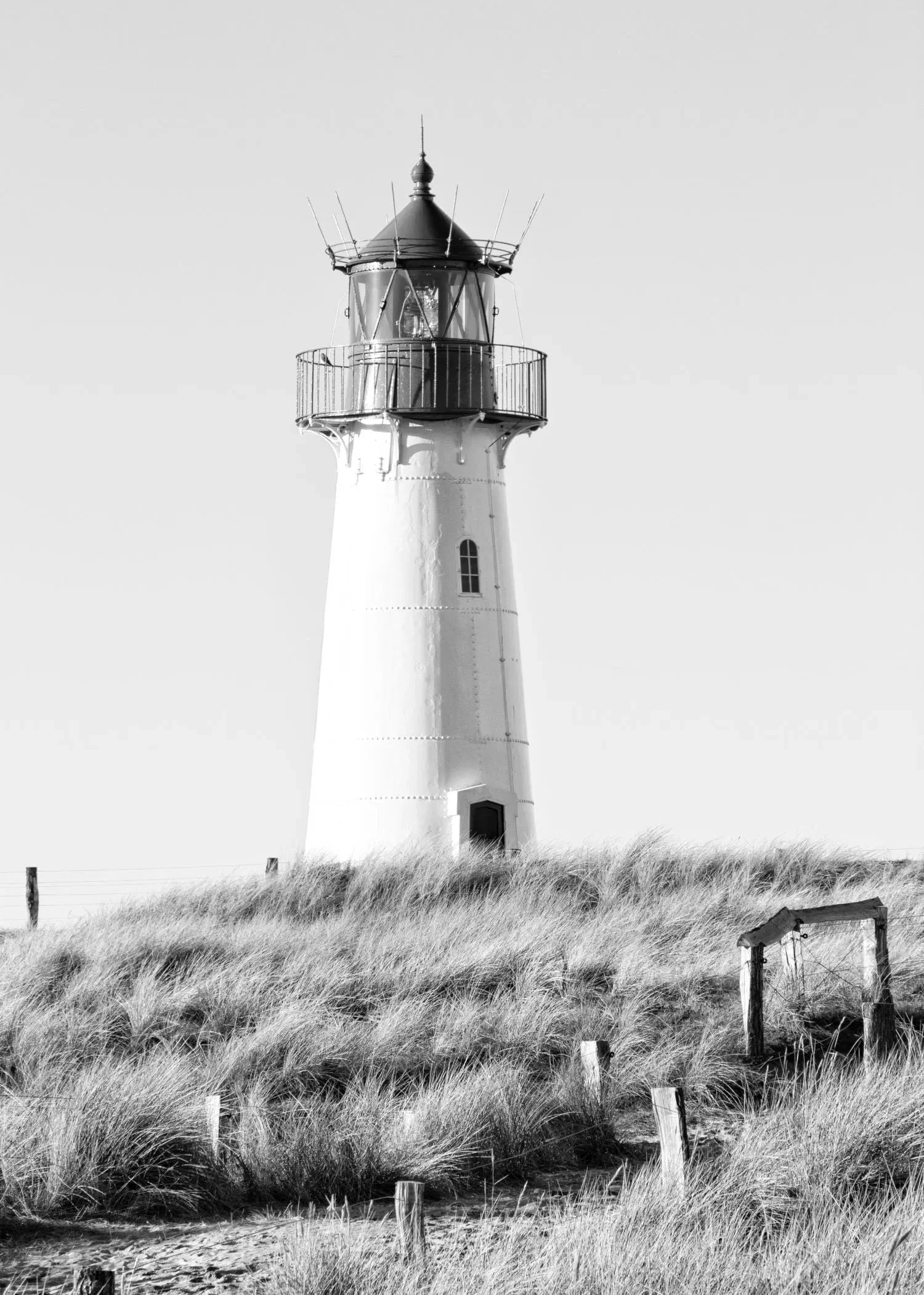 Schwarzweiß-Poster von Sylt mit Leuchtturm List, von Cosman-Photocollection, A4-Größe, mit weißem Rand