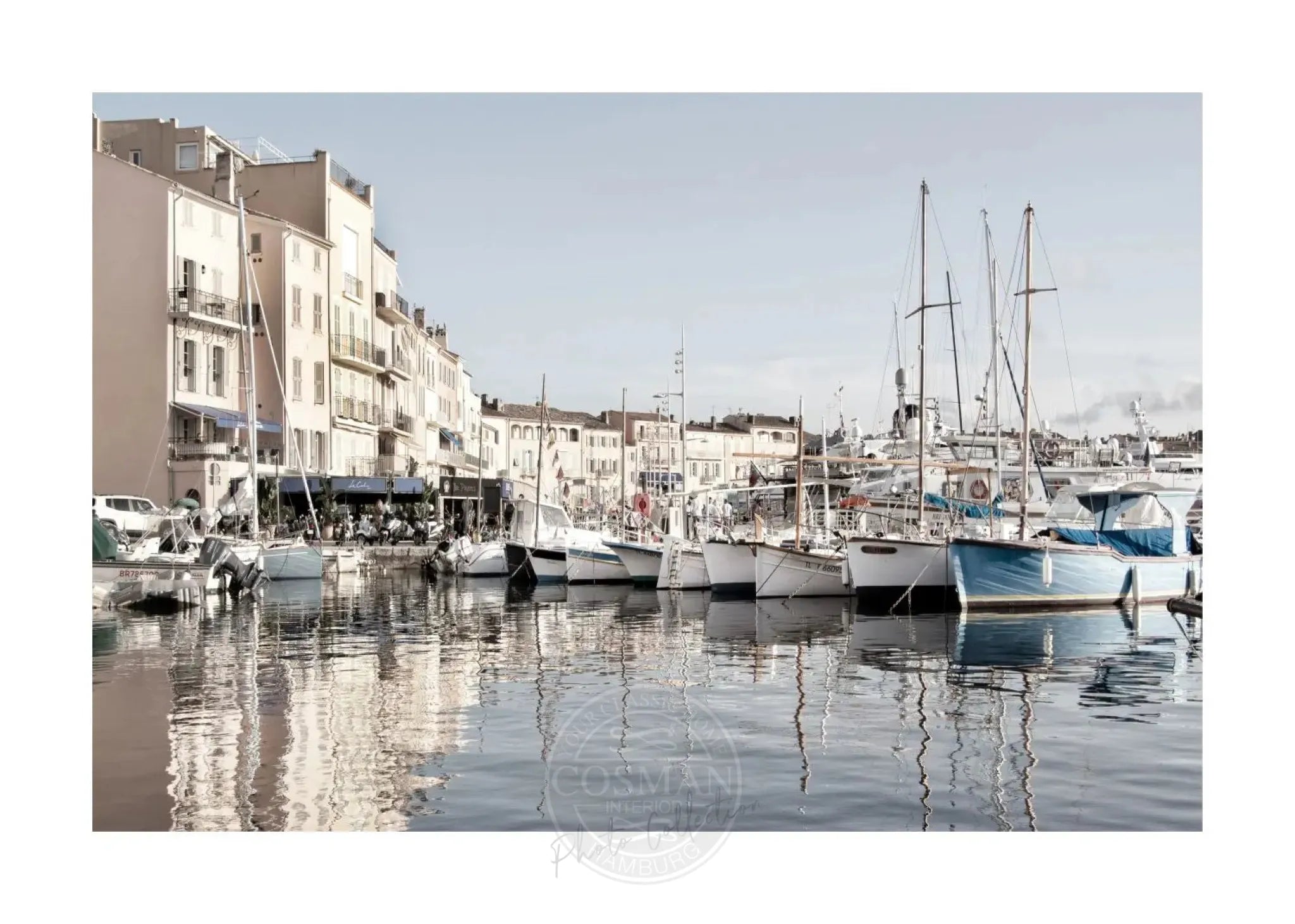 Schwarz-weiß Poster „Hafen“ Saint Tropez von Cosman-Photocollection, A4-Größe, mit weißem Rand, maritime Stadtansicht