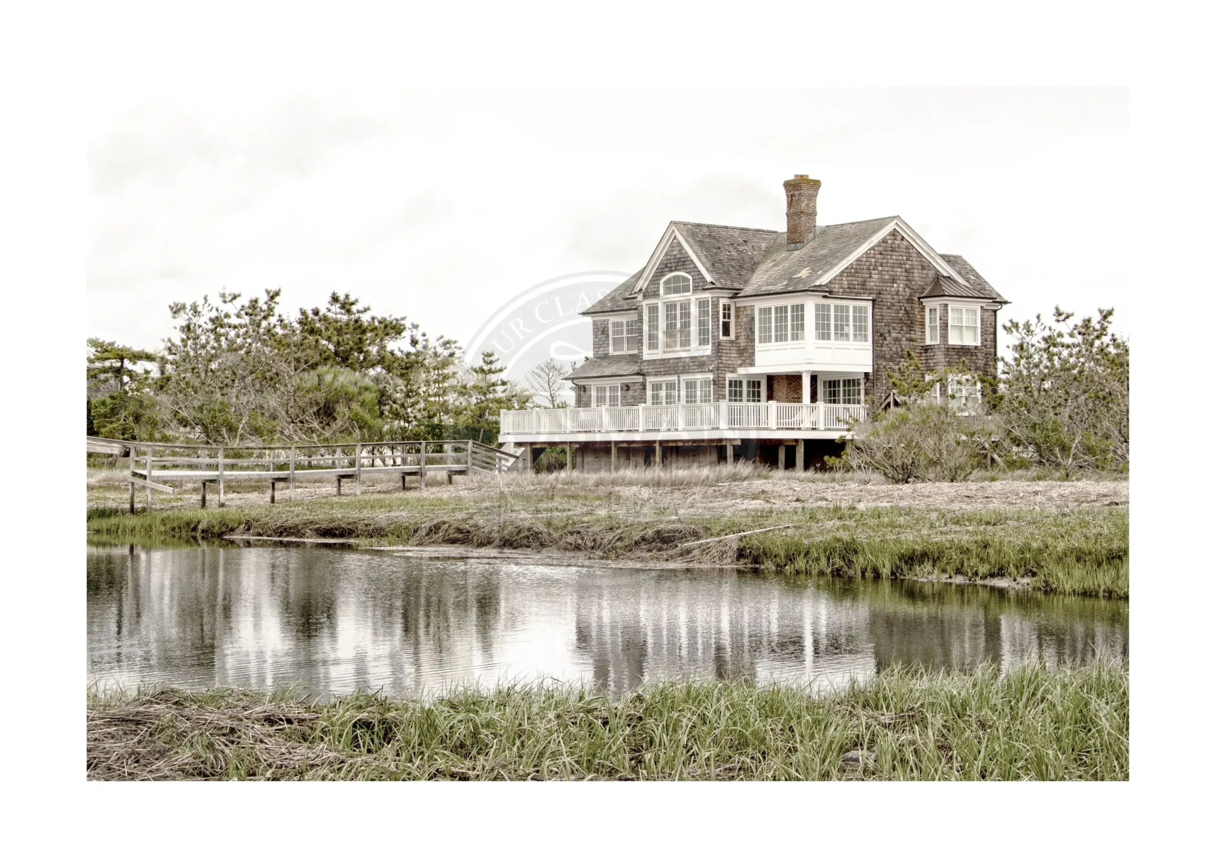Schwarz-weiß Poster von Cosman-Photocollection mit Bild des Hamptons Long Island Beach House, 29,7x21cm, mit weißem Rand