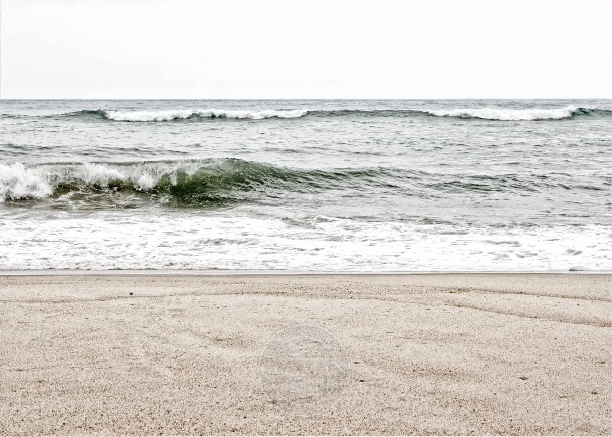 Schwarz-Weiß-Poster Hamptons Long Island ’Ocean’ von Cosman-Photocollection, A4-Größe mit weißem Rand, Meereslandschaft