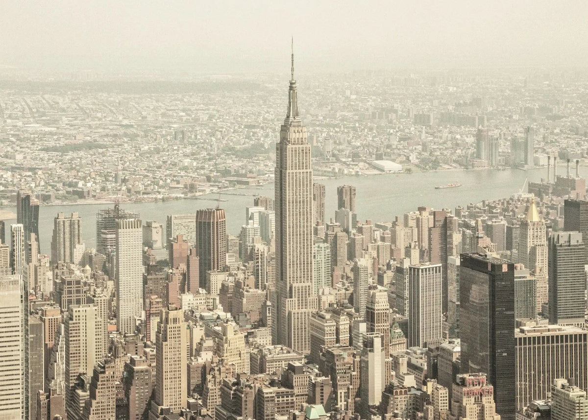 Schwarz-Weiß-Poster des Empire State Buildings in New York, von Cosman-Photocollection, mit weißem Rand, A4-Größe