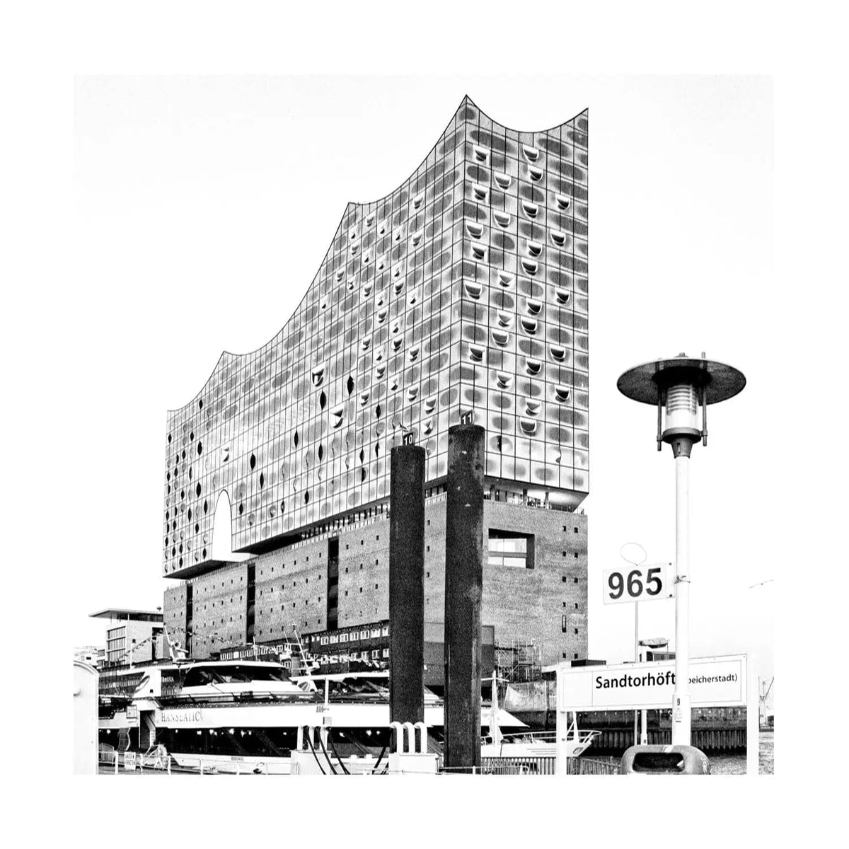 Schwarz-weiß Poster der Elbphilharmonie in Hamburg, 40x40cm, von Cosman-Photocollection, mit weißem Rand, kunstvoll und detailliert