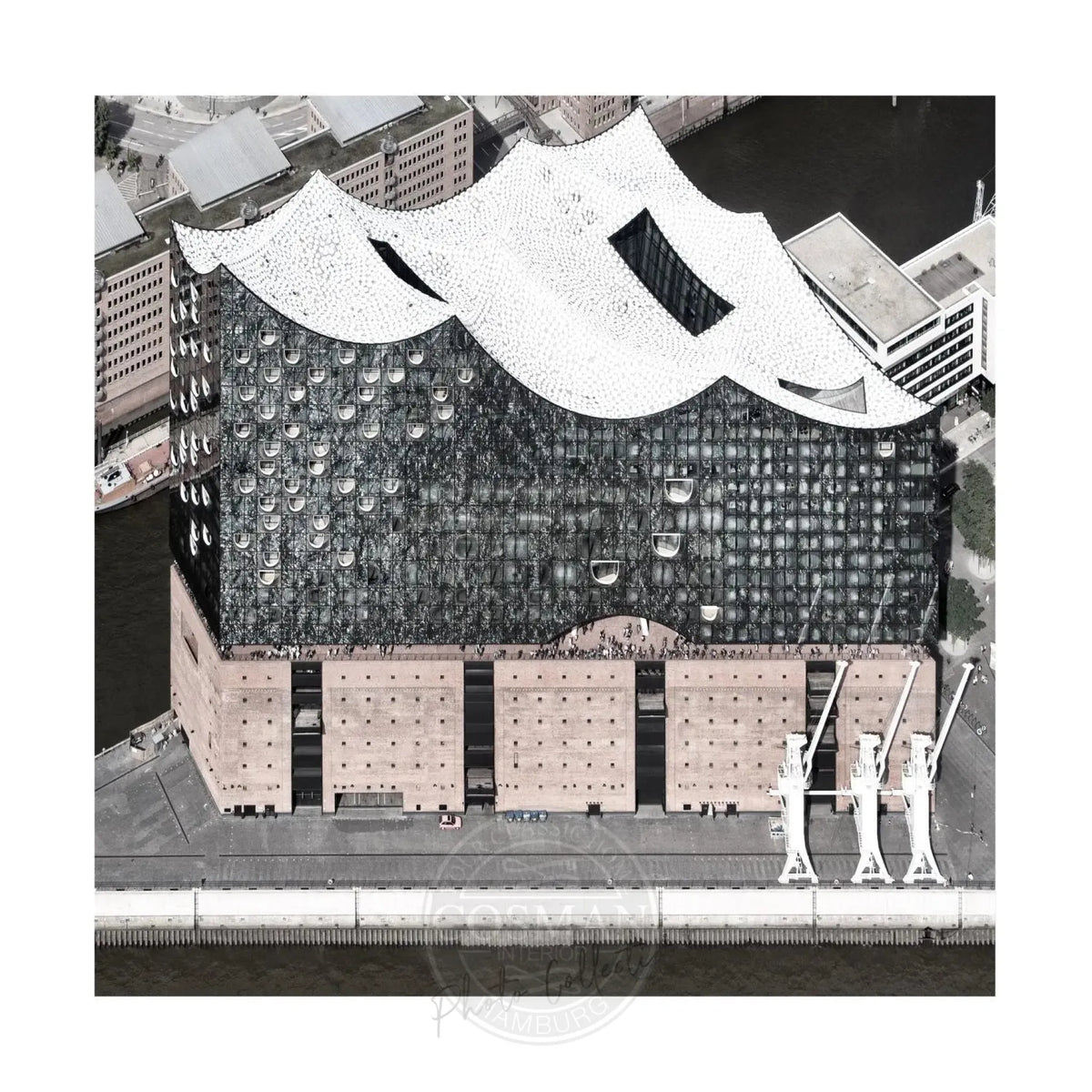 Schwarz-Weiß-Poster von Hamburg Elphi, 40x40cm, von Cosman-Photocollection, mit weißem Rand, Stadtansicht von Hamburg.