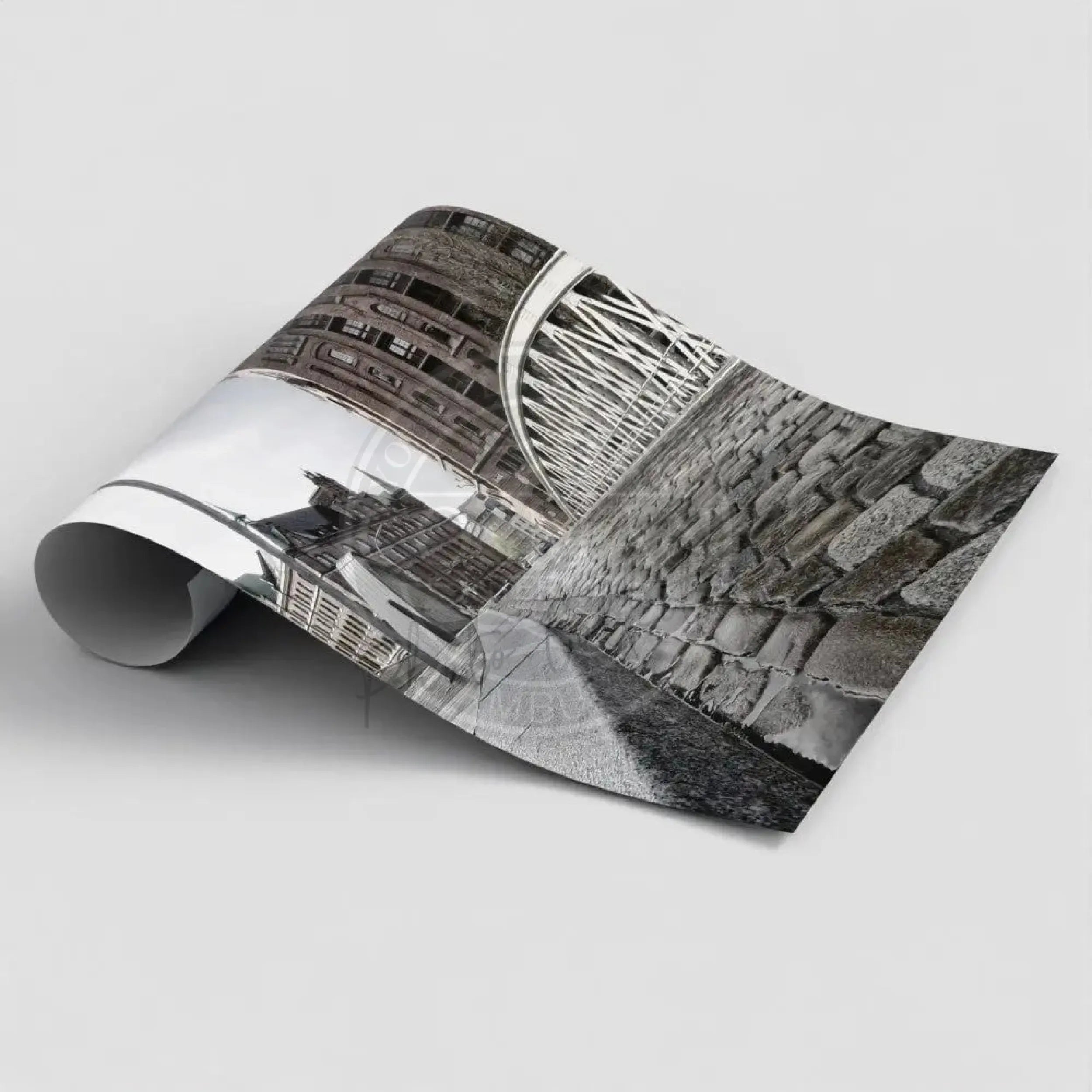 Schwarz-weiß Poster von Hamburg Elphi mit weißem Rand, 40x40 cm, von Cosman-Photocollection.