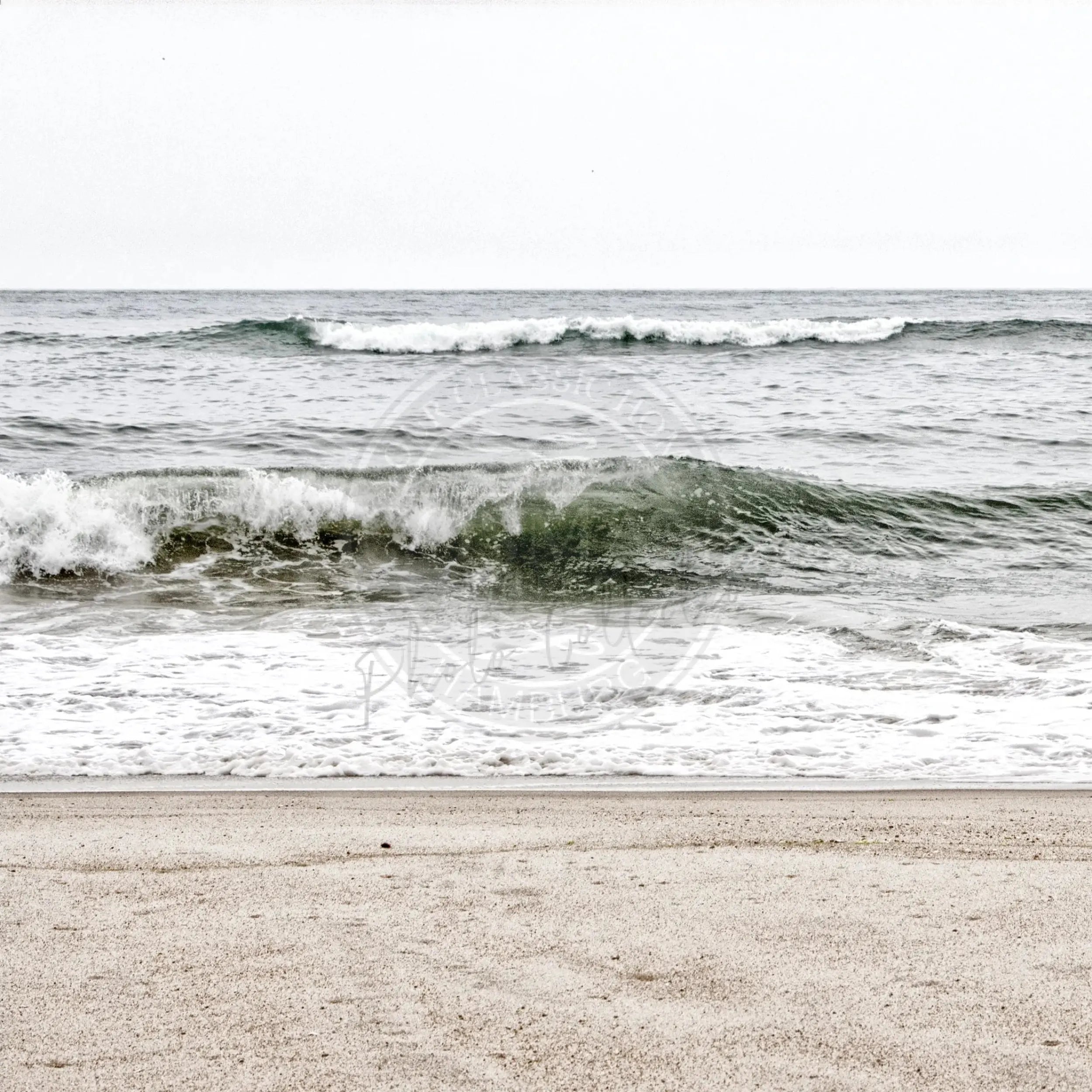 Schwarz-Weiß-Poster Hamptons Long Island Ocean von Cosman-Photocollection, 40x40 cm, mit weißem Rand, Wanddekoration
