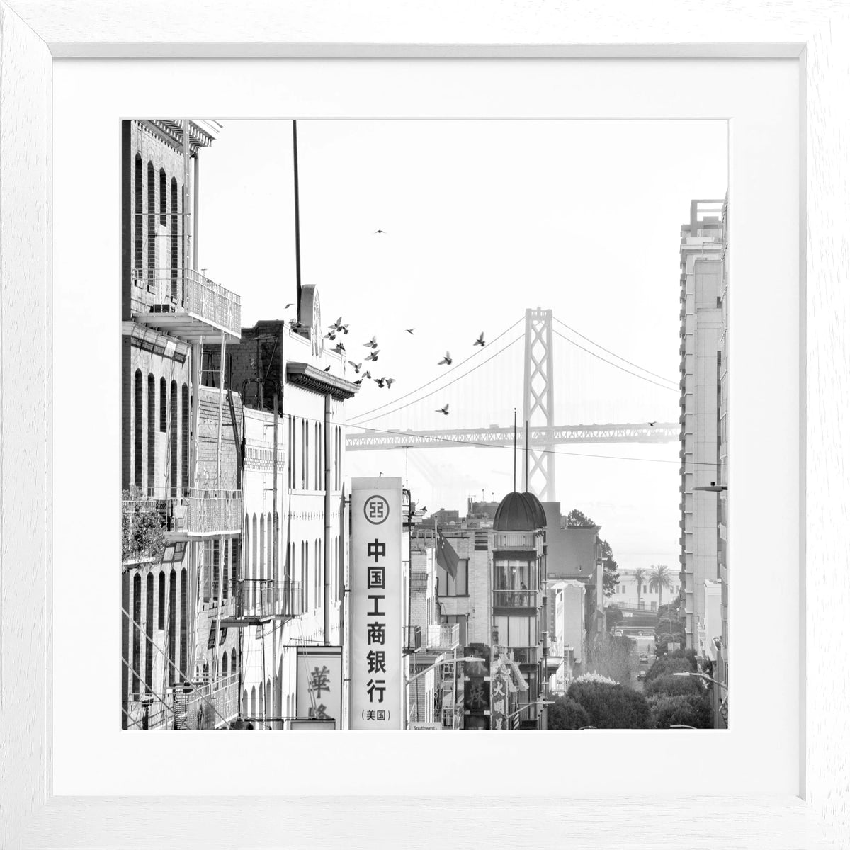 Schwarz-weiß Poster mit Rahmen von Cosman-Photocollection, Bay Bridge San Francisco, quadratisch, 55x55cm, urbanes Fotomotiv