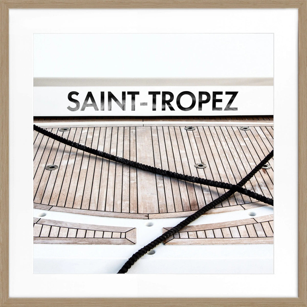 Schwarz-weiß Poster mit Rahmen ’Boot’ Saint Tropez von Cosman-Photocollection, quadratisch, 55x55cm, stilvolles Seemotiv