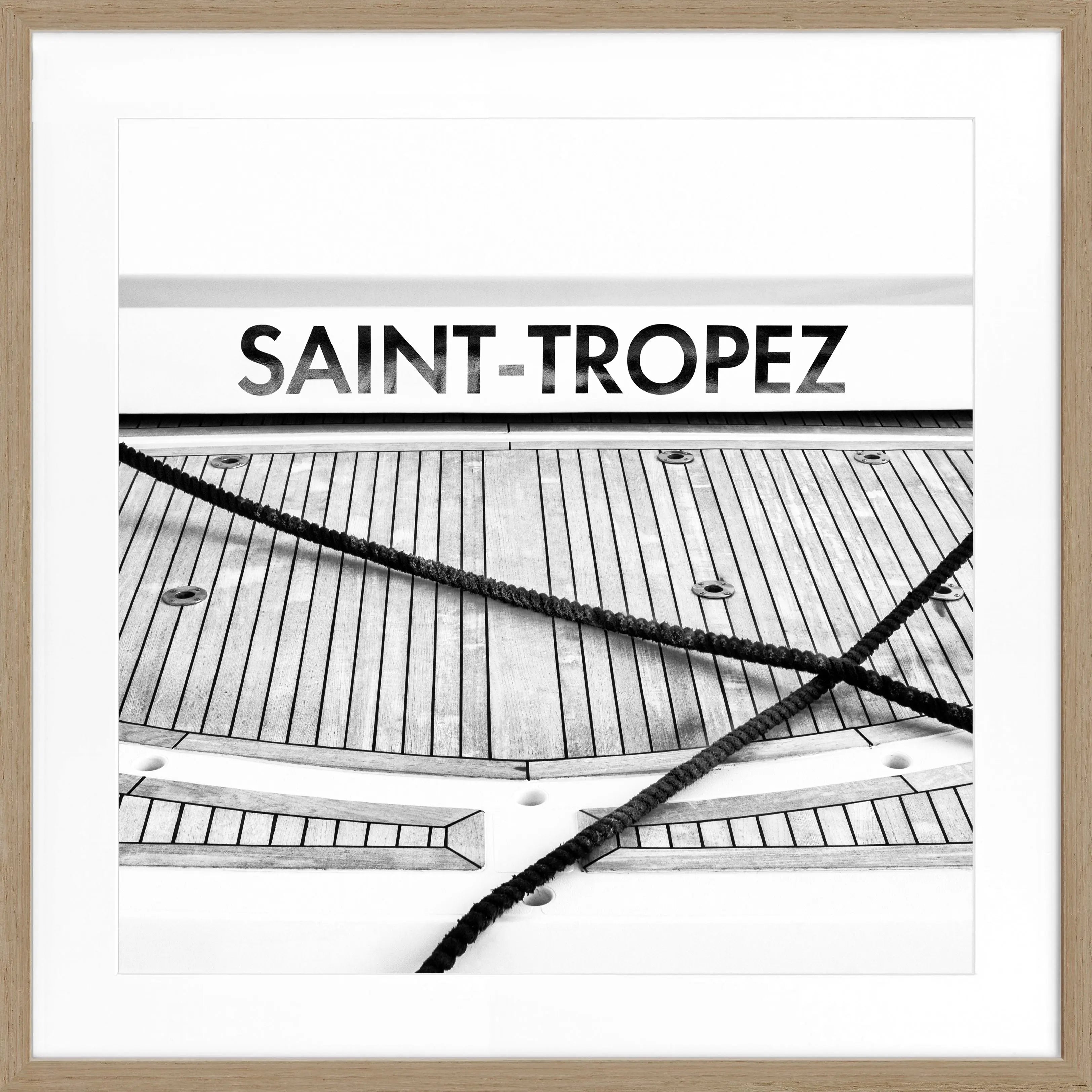 Schwarz-weiß Poster mit Rahmen, Boot-Motiv in Saint Tropez, 55x55cm, von Cosman-Photocollection, quadratisch, stilvolle Wanddekoration