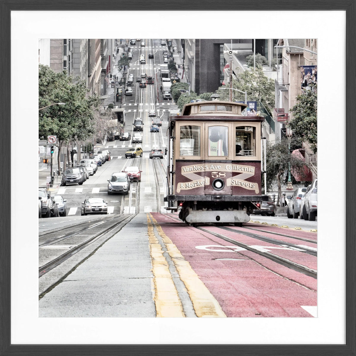 Schwarz-weiß Poster mit Rahmen von Cosman-Photocollection, zeigt Kabelstraßenbahnen in San Francisco, quadratisch 55x55cm