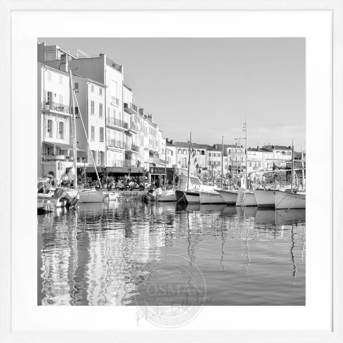 Schwarz-weiß Poster mit Rahmen 'Hafen' Saint Tropez von Cosman-Photocollection, quadratisches Format 55x55cm, maritimes Motiv