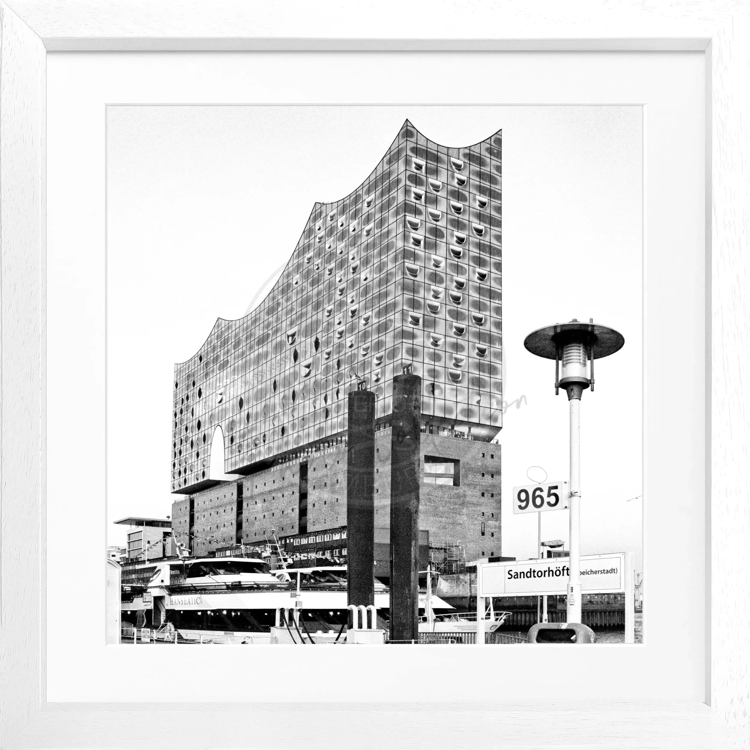 Schwarz-weiß Poster mit Rahmen von Cosman-Photocollection, Hamburg Elbphilharmonie, quadratisch, 55x55cm, modernes Wandbild