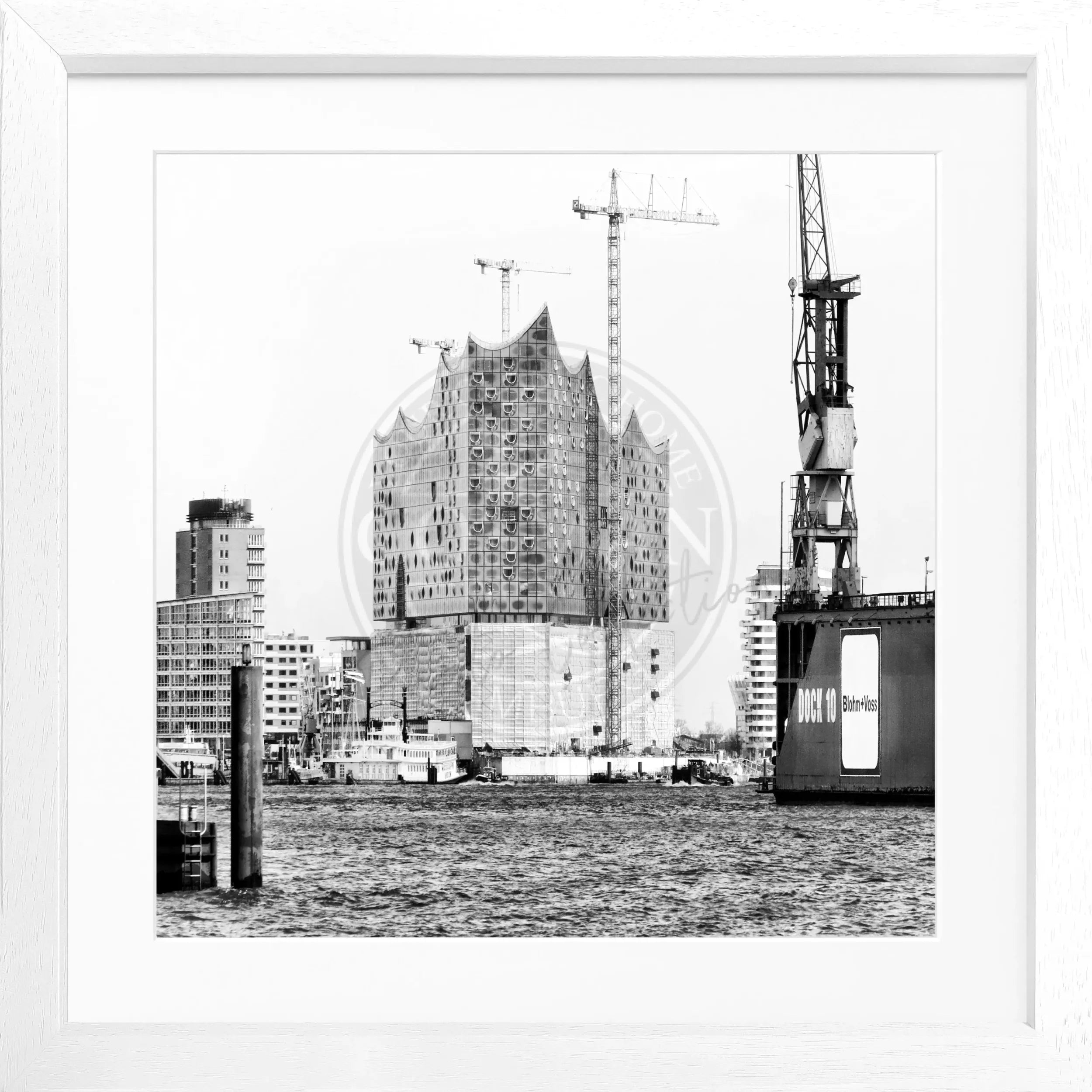 Schwarz-weiß Poster mit Rahmen von Hamburg Elphi, quadratisch, 55x55cm, von Cosman-Photocollection, urbanes Stadtmotiv