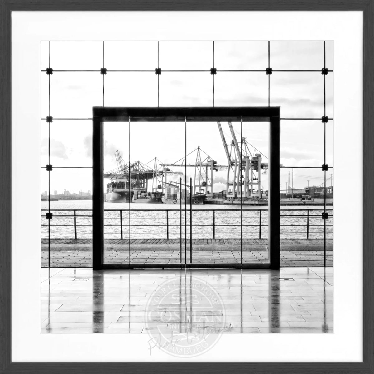 Schwarz-weißes Hamburg-Poster mit Rahmen, quadratisches Format 55x55cm, von Cosman-Photocollection, Wanddekoration.