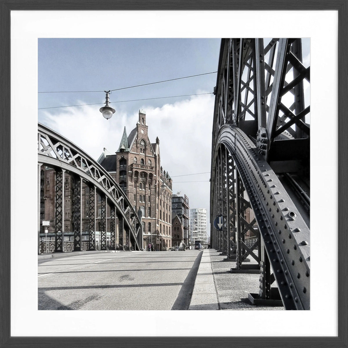 Schwarz-Weiß-Poster mit Rahmen, Hamburg Speicherstadt Motiv, 55x55cm, von Cosman-Photocollection, quadratisch, stilvoller Wanddekoration