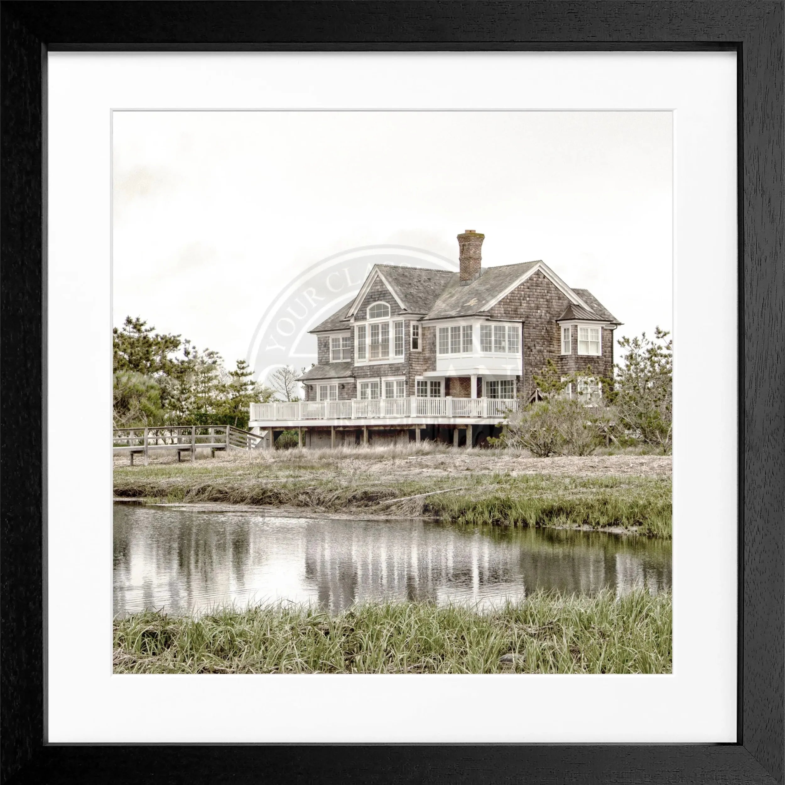 Schwarz-weiß Poster mit Rahmen, Hamptons Long Island ’Beach House’, von Cosman-Photocollection, quadratisch, 55x55cm