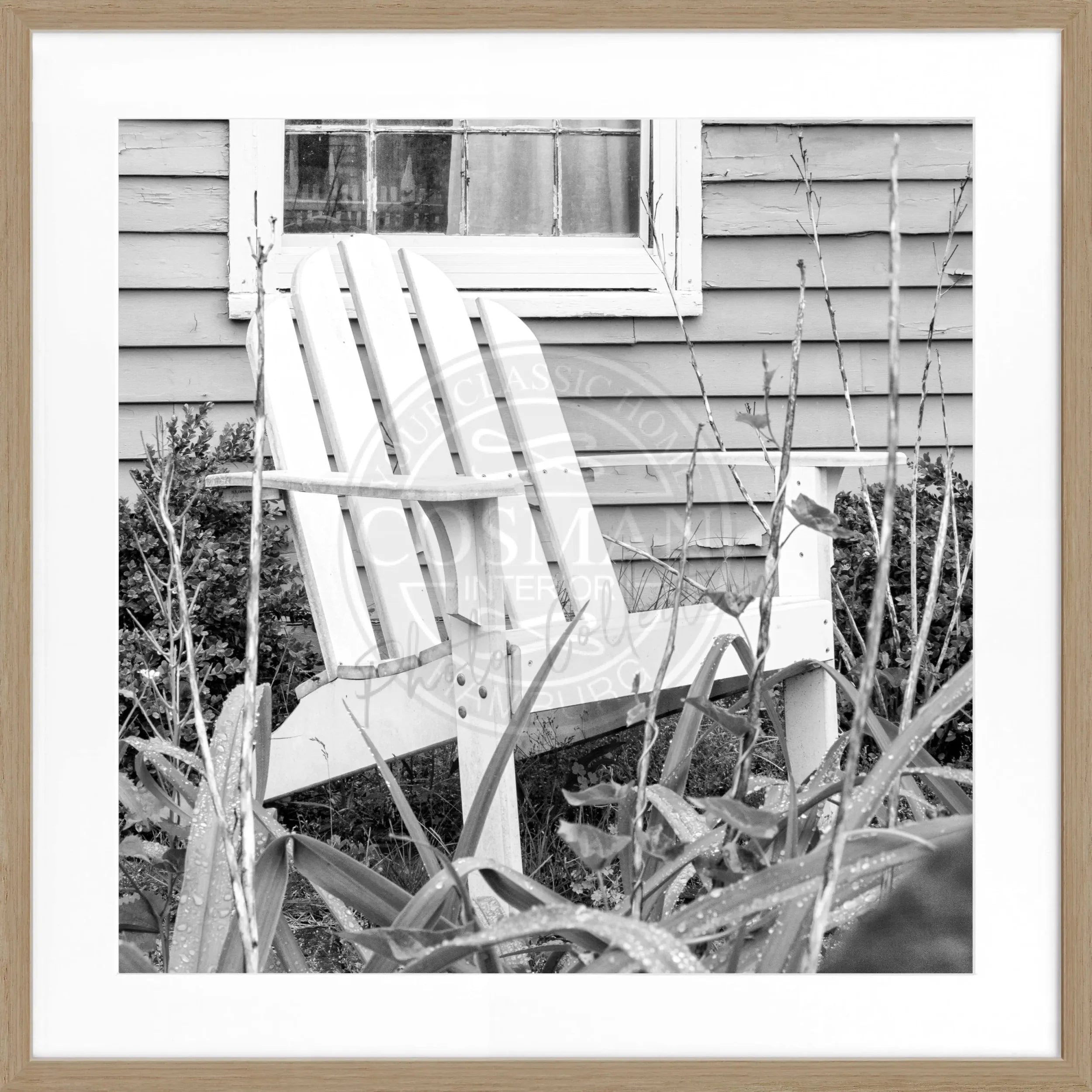 Schwarz-weiß Poster mit Rahmen, Hamptons Long Island Deckchair Motiv, Cosman-Photocollection, 55x55cm quadratisch