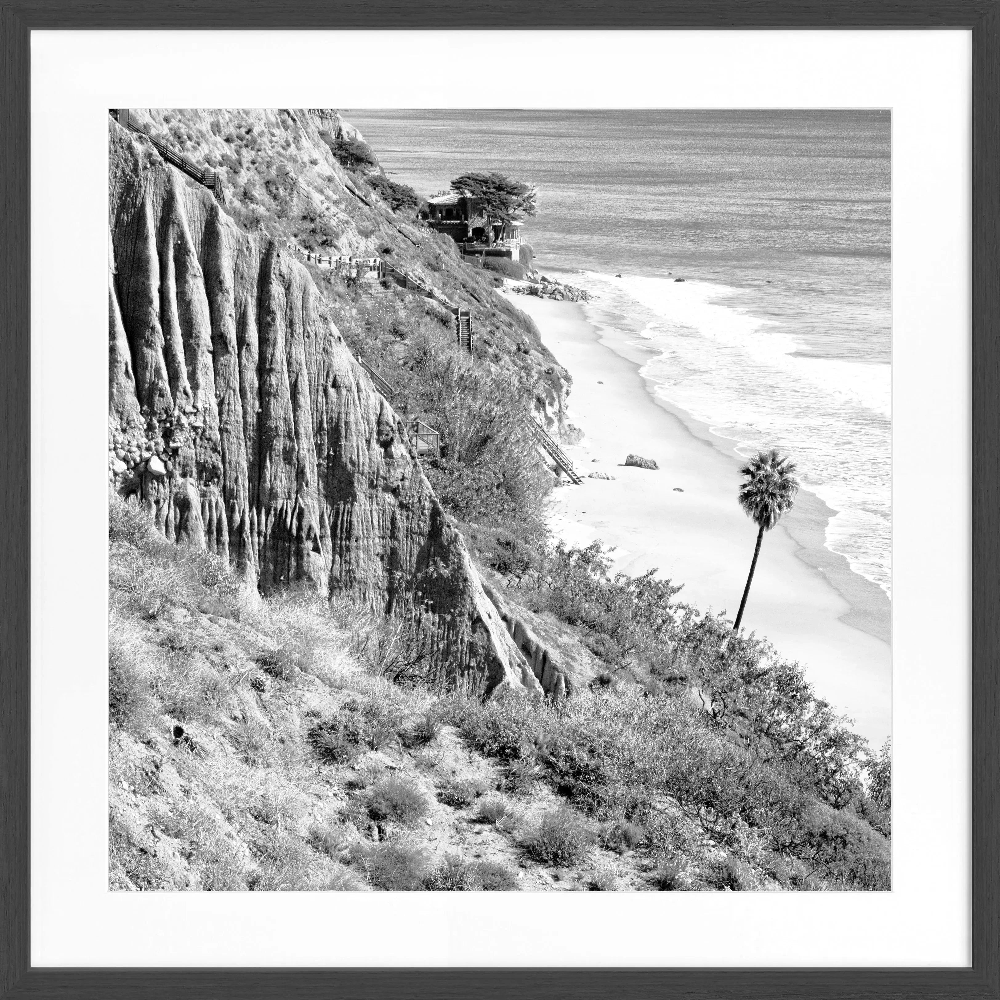 Schwarz-weiß Poster mit Rahmen von Kalifornien Malibu, quadratisch, 55x55cm, von Cosman-Photocollection, Wanddekoration