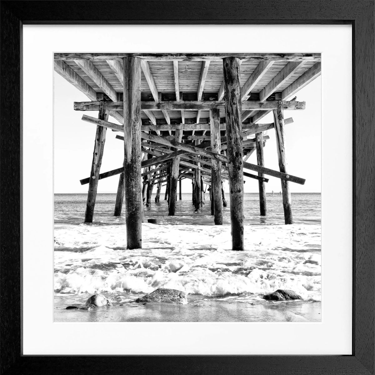 Schwarz-weiß Poster mit Rahmen, Kalifornien Pier Motiv, 55x55cm, von Cosman-Photocollection, quadratisch, Wanddekoration