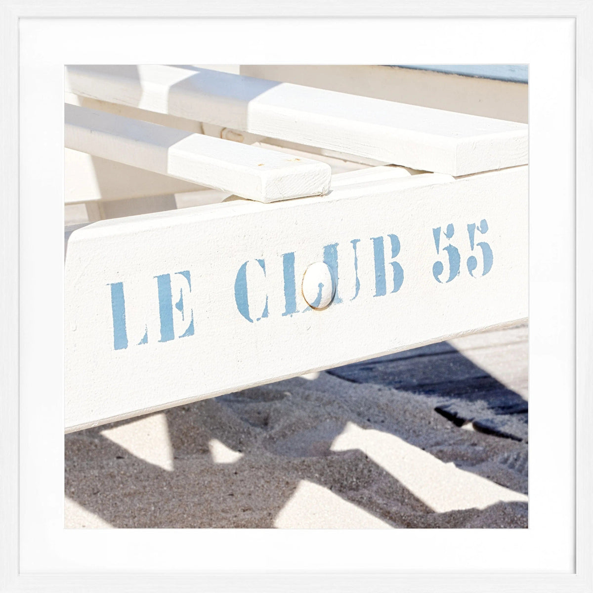 Schwarz-weißer Poster mit Rahmen, Motiv von Le Club 55 in Saint Tropez, 55x55cm, von Cosman-Photocollection