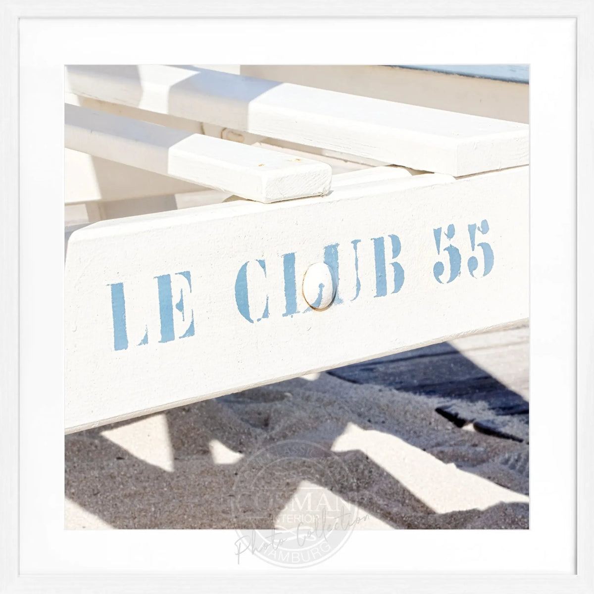 Schwarz-weißer Poster mit Rahmen, Motiv von Le Club 55 in Saint Tropez, 55x55cm, von Cosman-Photocollection