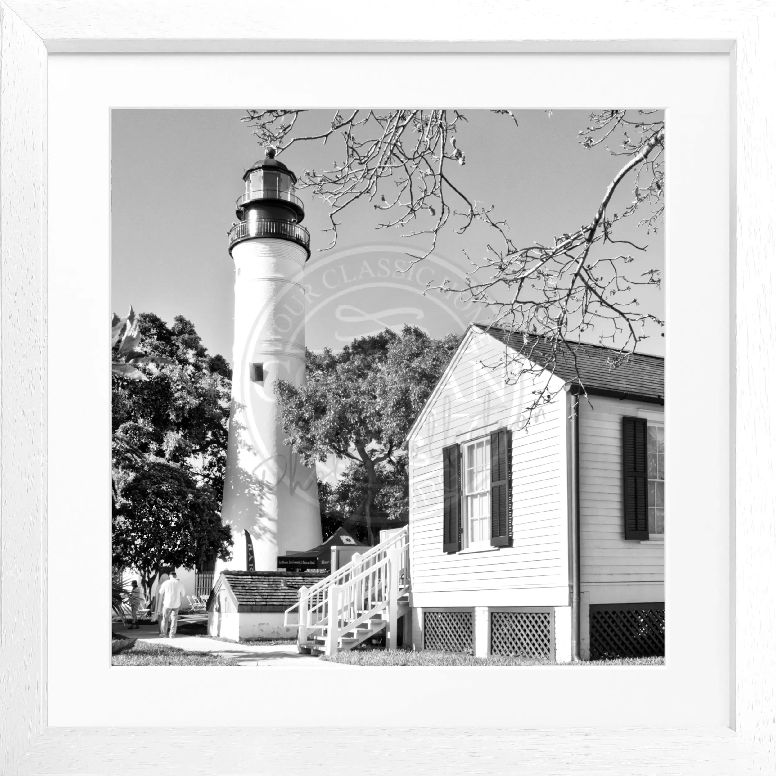 Schwarz-weiß Poster mit Rahmen von Cosman-Photocollection, Lighthouse-Motiv aus Florida Key West, quadratisch 55x55cm