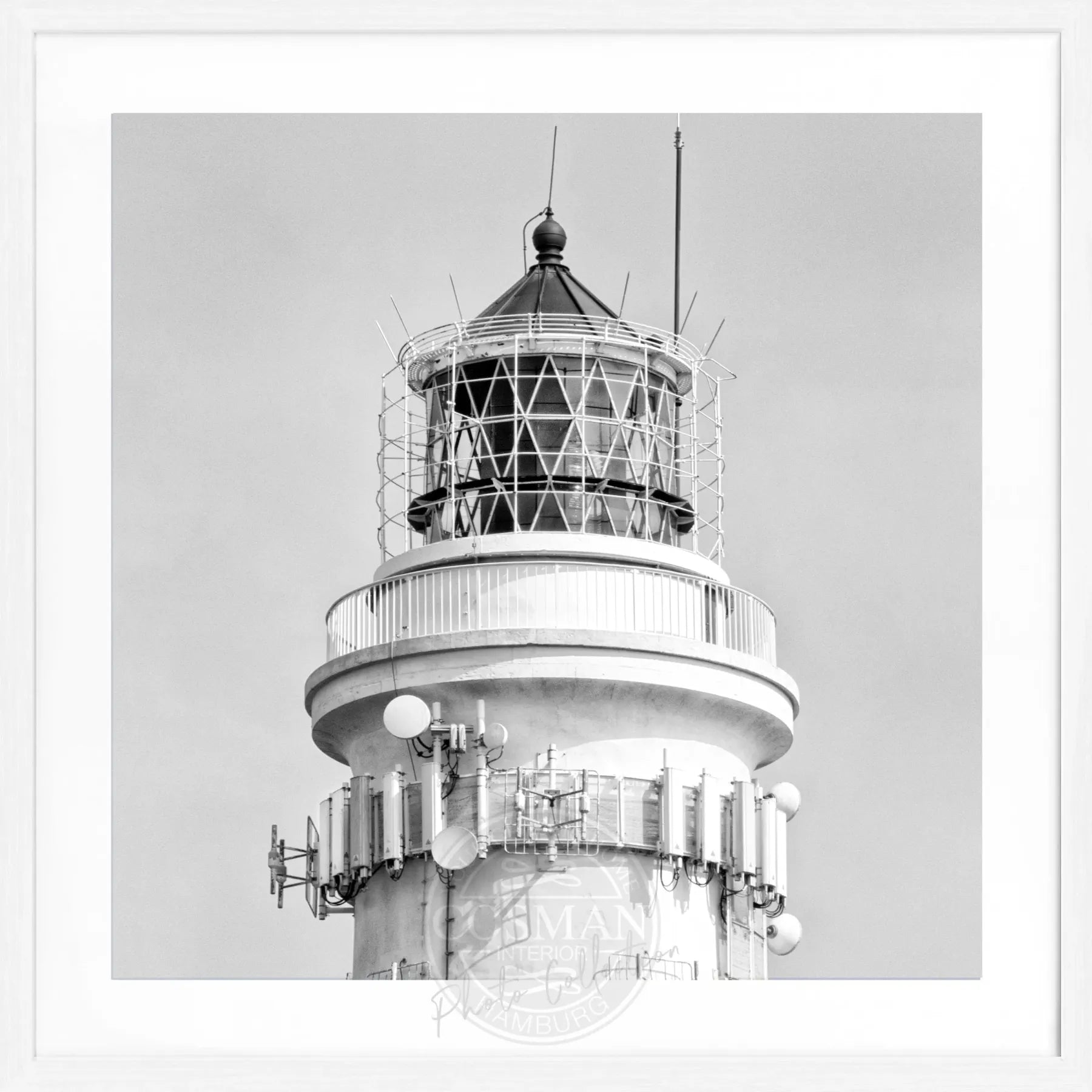 Schwarz-weiß Poster mit Rahmen von Cosman-Photocollection, Leuchtturm Kampen Sylt, quadratisch 55x55cm, Wanddekor, Fotokunst