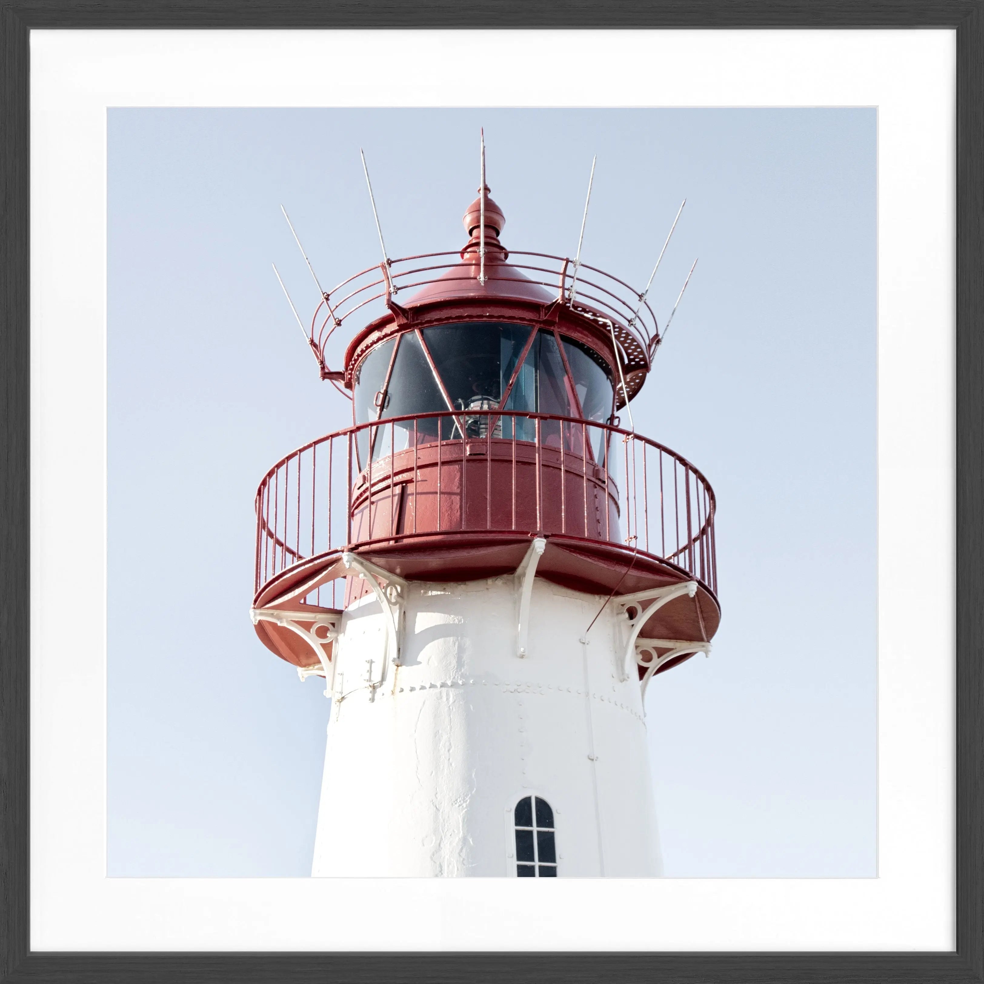Schwarz-weiß Poster mit Rahmen von Cosman-Photocollection, Lister Leuchtturm auf Sylt, quadratisches 55x55 cm Wandbild