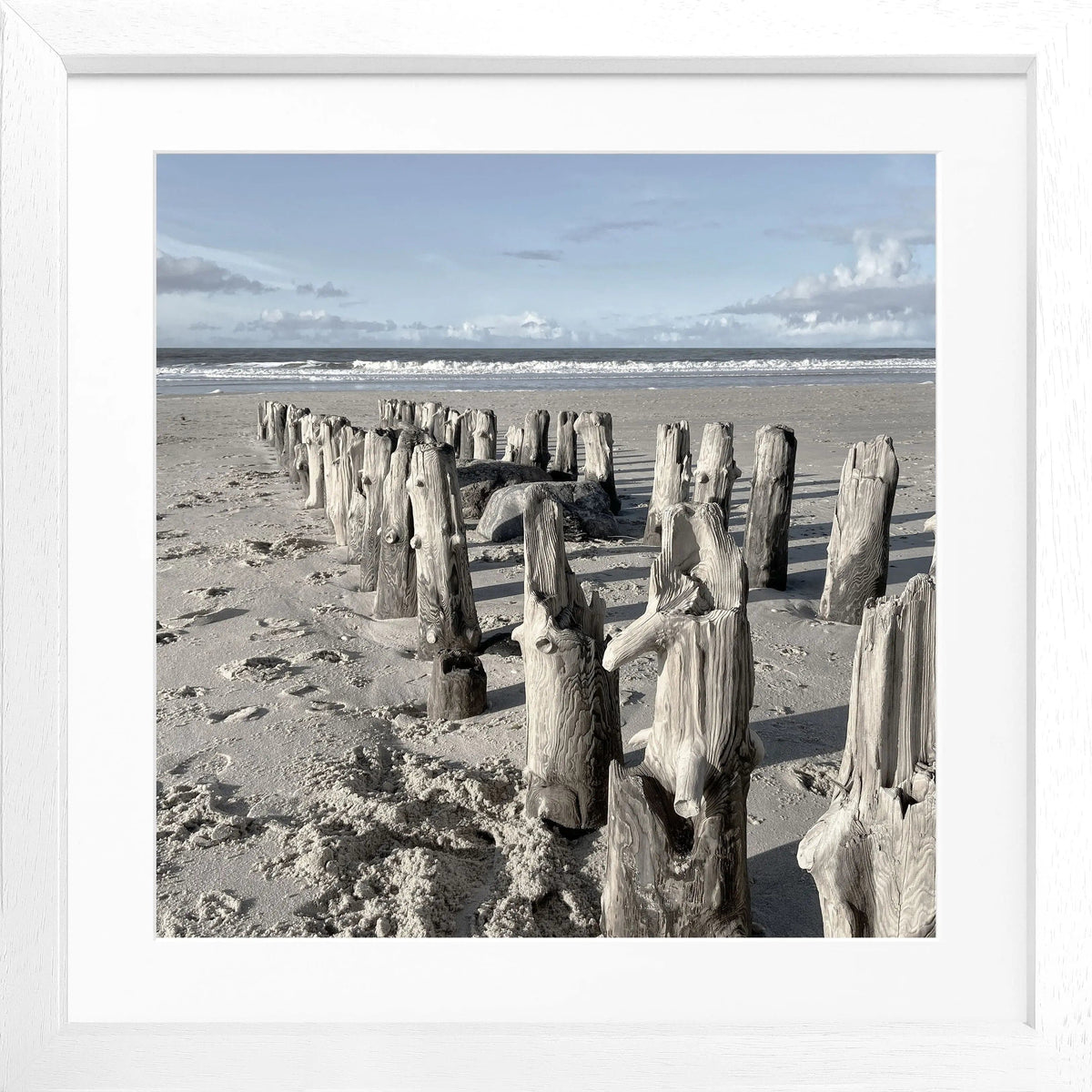 Schwarz-weiß Poster mit Rahmen, Sylt Strand Motiv von Cosman-Photocollection, quadratisch, 55x55cm, hochwertiger Kunstdruck