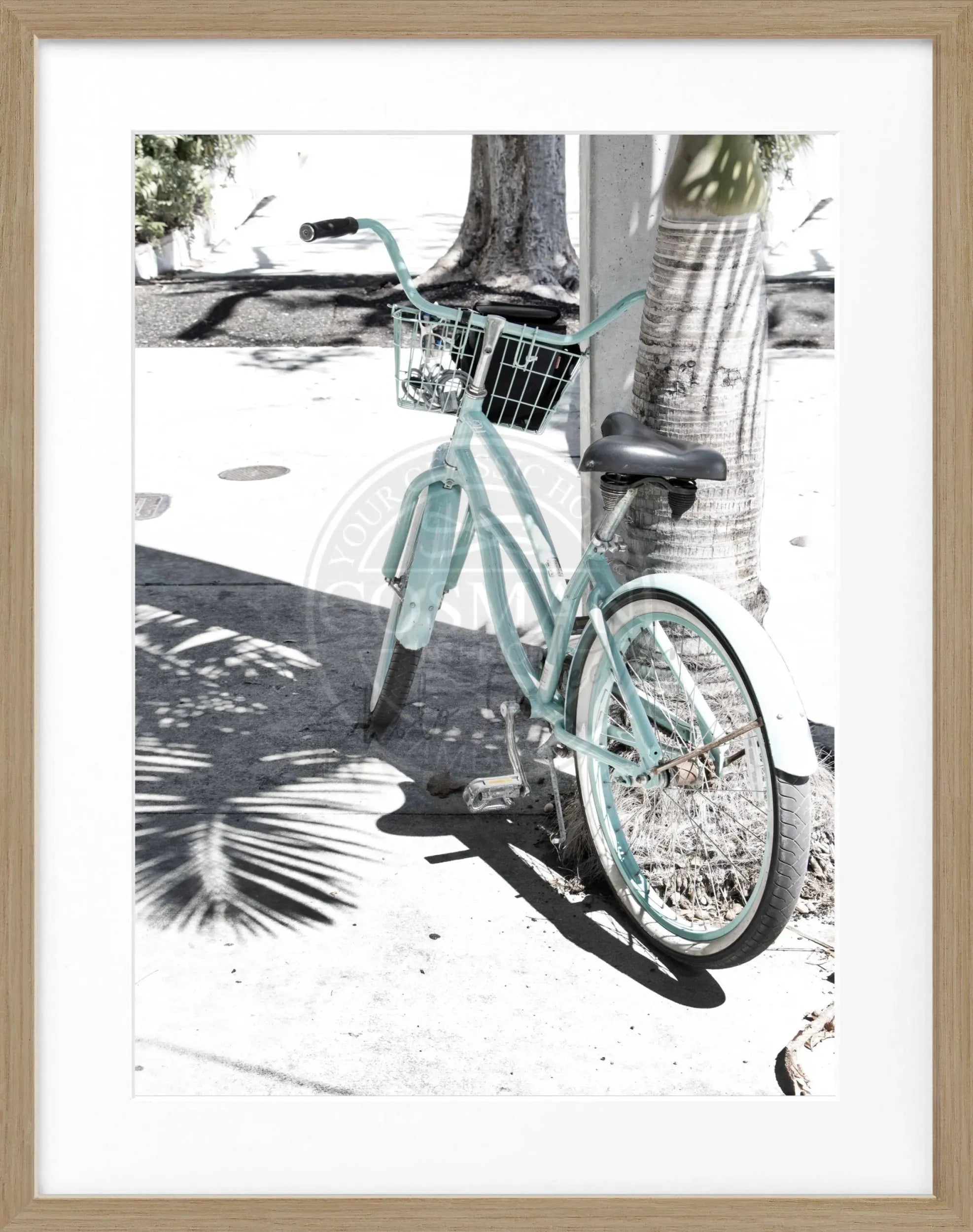 Schwarz-weiß Poster mit Rahmen, Florida Key West Bike Motiv, 25x31 cm, von Cosman-Photocollection