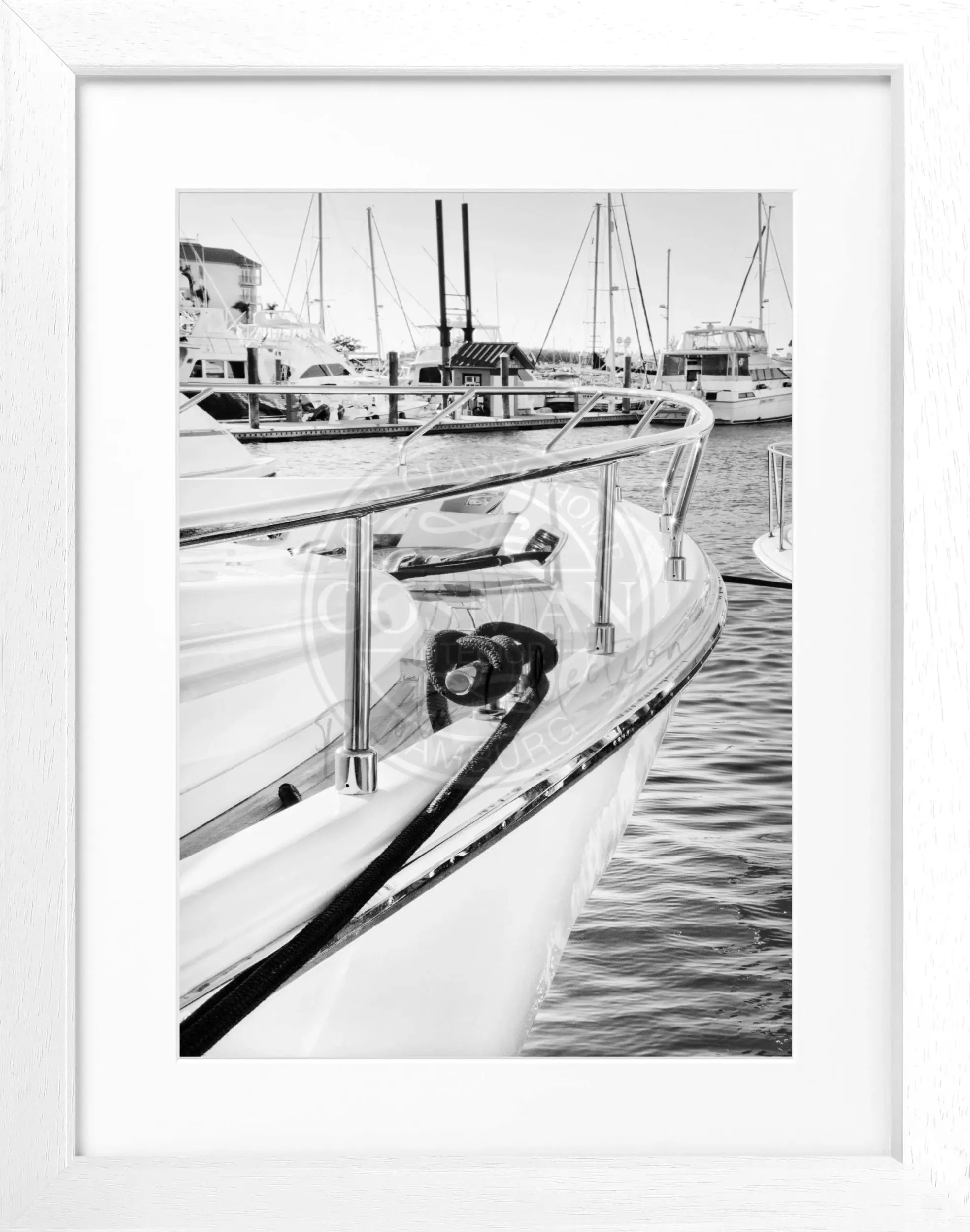 Schwarz-weiß Poster mit Rahmen von Cosman-Photocollection, Florida Key West Boot Motiv, 25x31 cm, dekoratives Wandbild