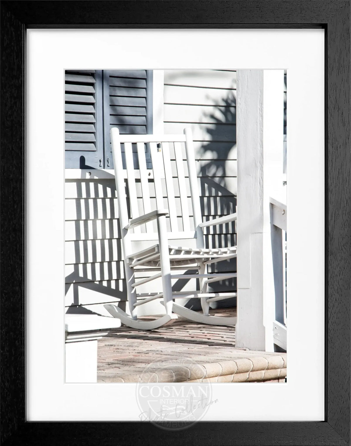 Schwarz-weiß Poster mit Rahmen von Cosman-Photocollection, Florida Key West Deckchair, ca. 25x31 cm, atmosphärisches Meeresmotiv