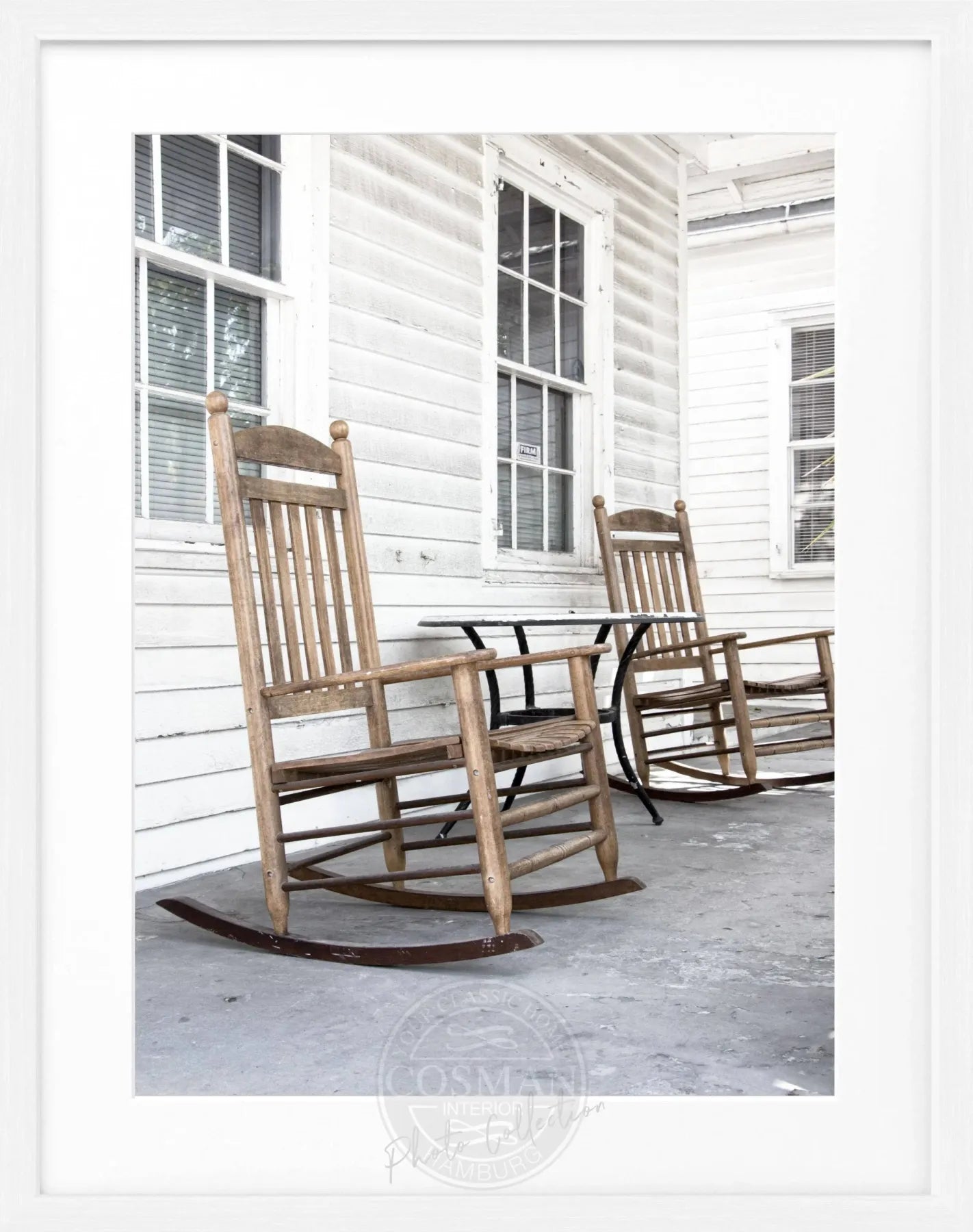 Schwarz-weiß Poster mit Rahmen, Florida Key West Deckchair Motiv, von Cosman-Photocollection, 25x31 cm.
