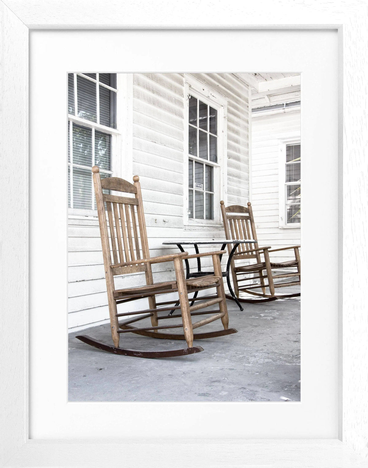 Schwarz-weiß Poster mit Rahmen, Florida Key West Motiv mit Liegestuhl, von Cosman-Photocollection, 25x31 cm