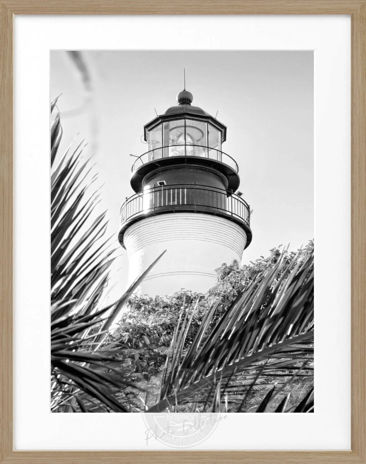 Schwarz-weiß Poster mit Rahmen von Cosman-Photocollection, Motiv Leuchtturm in Florida Key West, 25x31cm