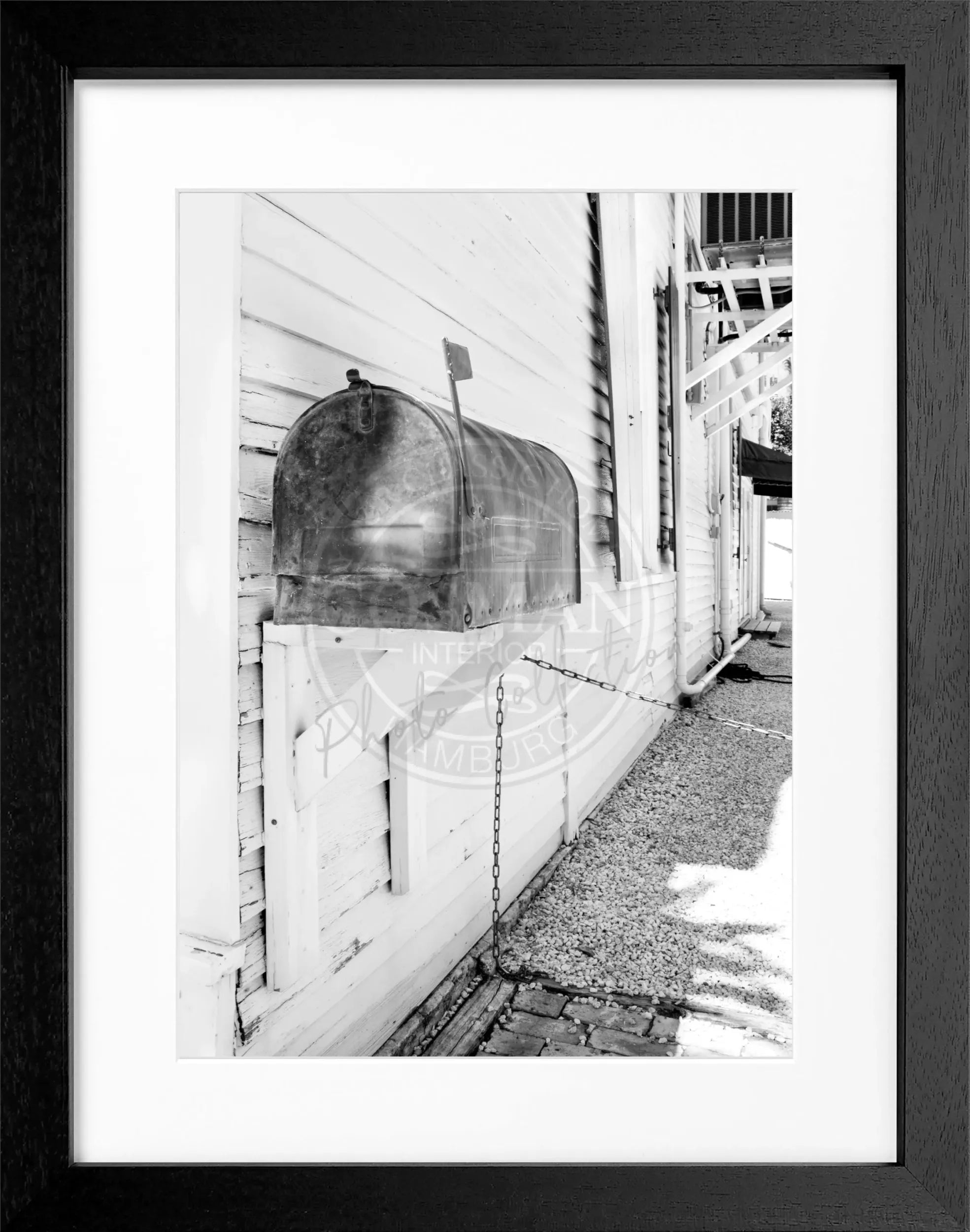 Schwarz-weiß Poster mit Rahmen, Florida Key West Mailbox Motiv, von Cosman-Photocollection, Maße 25x31 cm