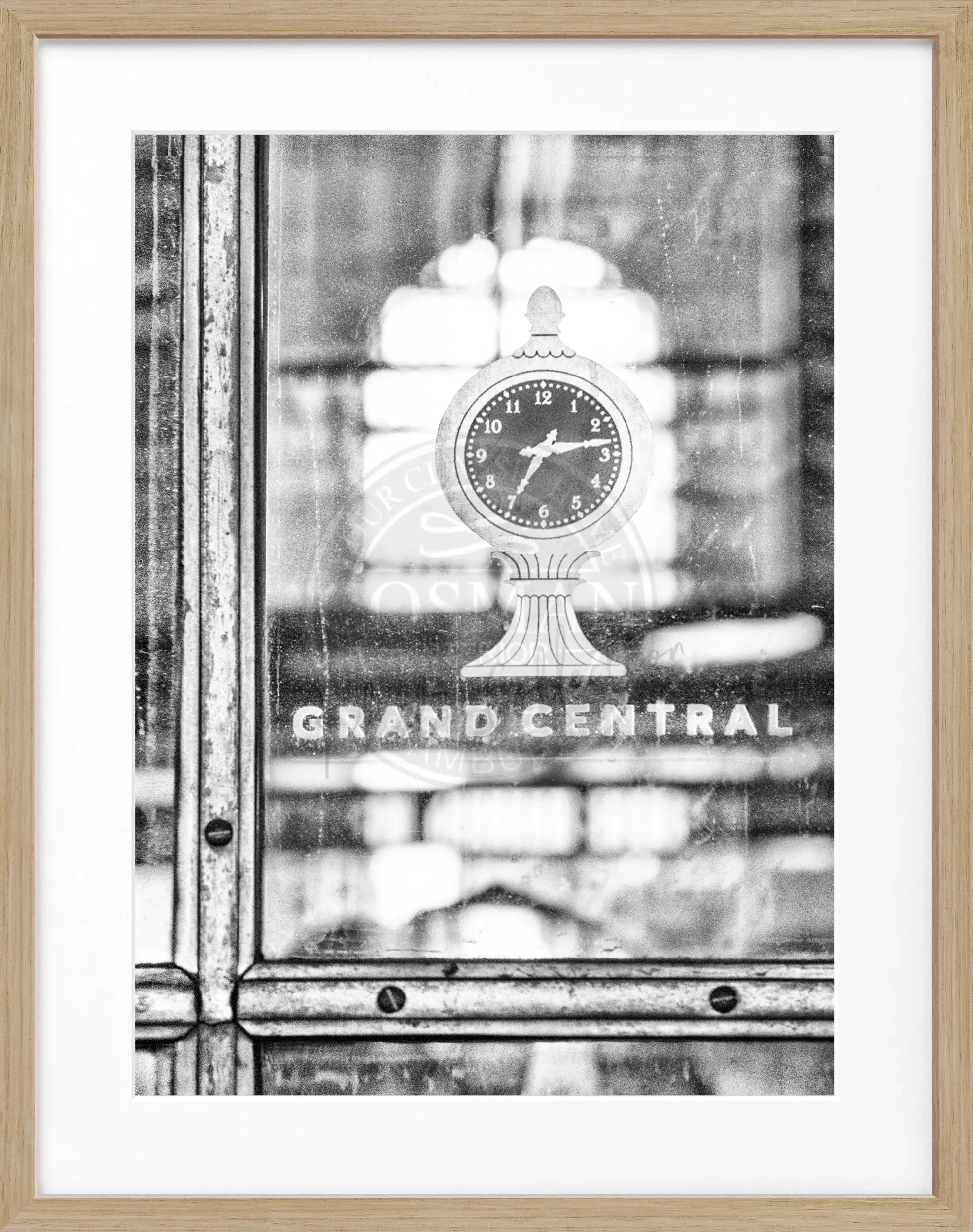 Schwarz-weiß Poster mit schwarzem Rahmen, Motiv von New York Grand Central, von Cosman-Photocollection, 25x31 cm