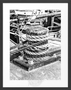 Fotografía enmarcada de bolardos del puerto de Hamburgo | HH05J