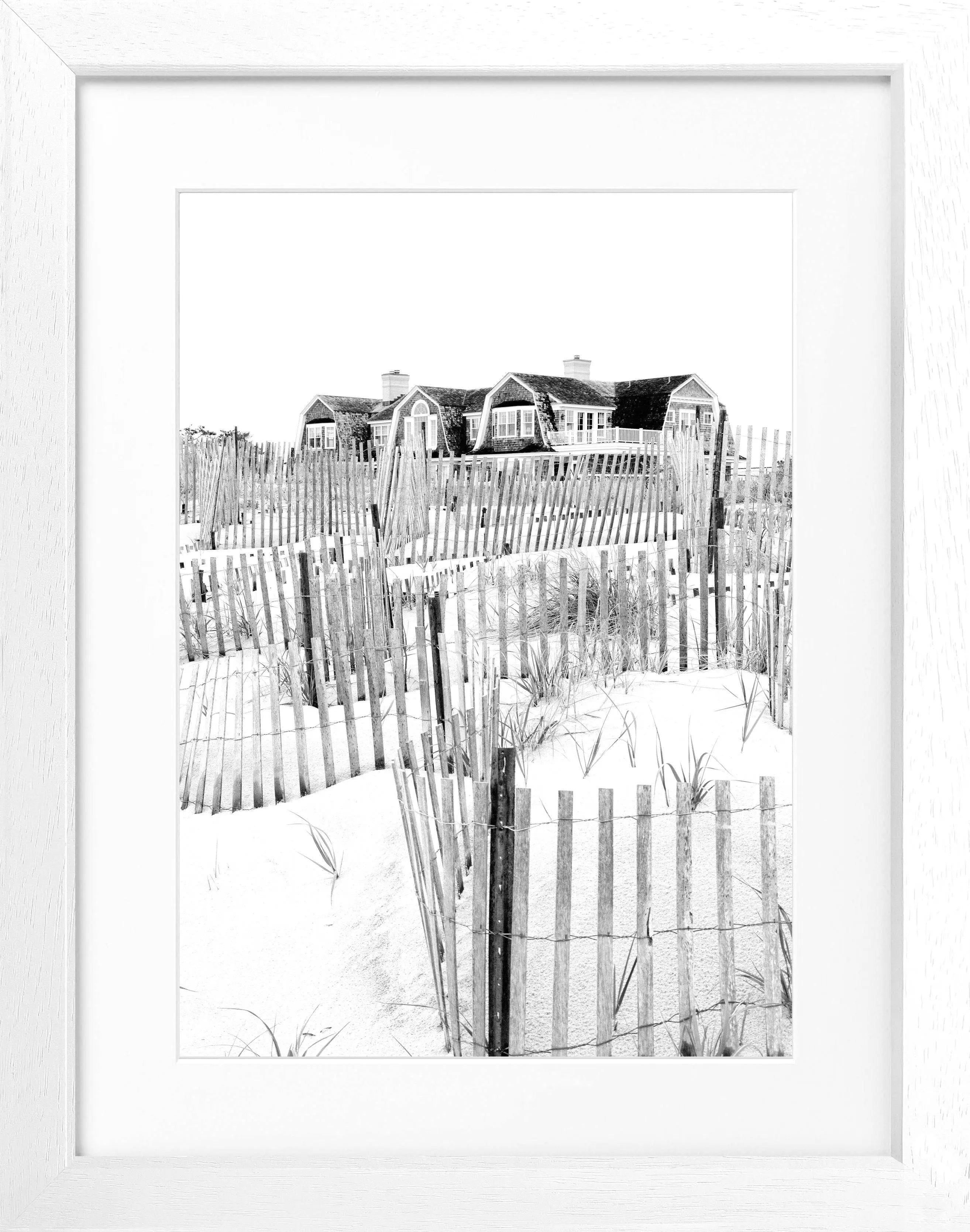 Schwarz-weiß Poster mit Rahmen, Hamptons Long Island 'Beach House' von Cosman-Photocollection, 25x31cm, Wanddekoration