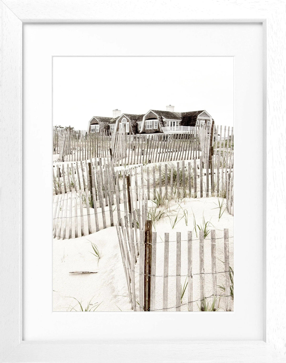 Schwarz-weiß Poster mit Rahmen, Hamptons Long Island ’Beach House’, von Cosman-Photocollection, 25x31cm, dekoratives Wandbild