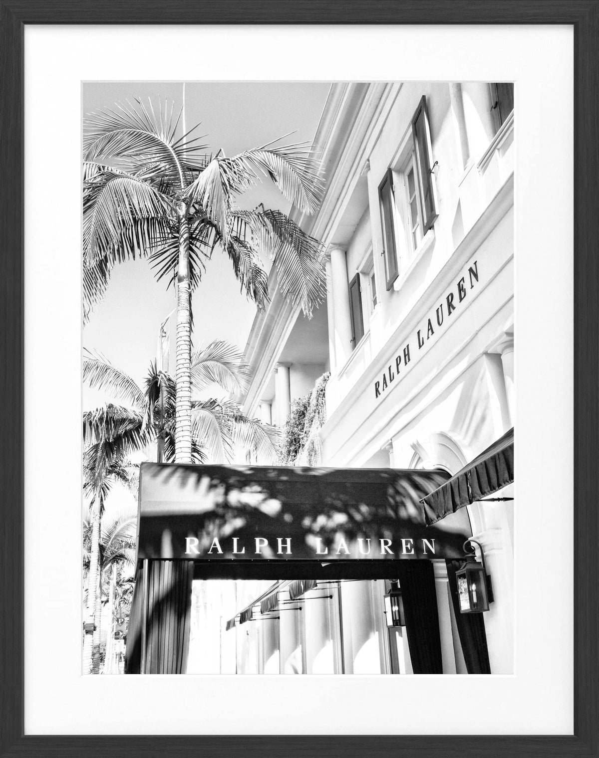 Schwarz-weiß Poster mit Rahmen, California Beverly Hills Ralph Lauren Motiv, 25x31 cm, von Cosman-Photocollection